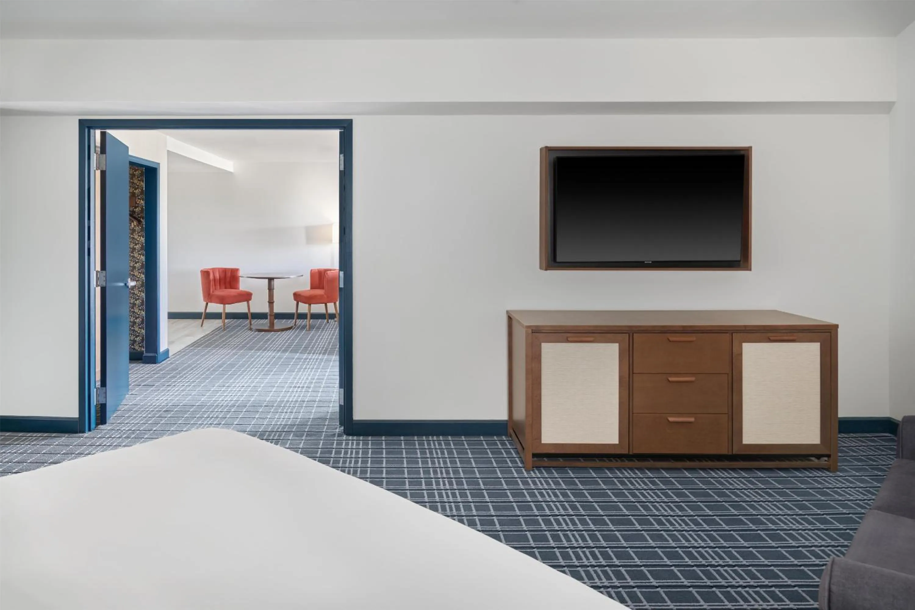 Bed in Hotel Canandaigua, Tapestry Collection By Hilton