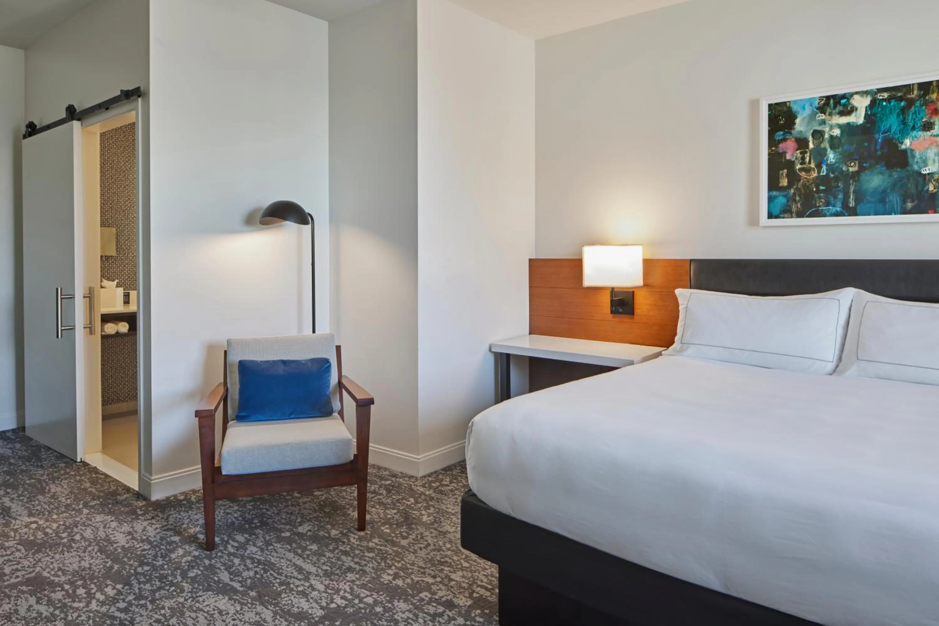 Bedroom, Bed in Tapestry By Hilton The Fort Sutter Hotel Sacramento, Ca