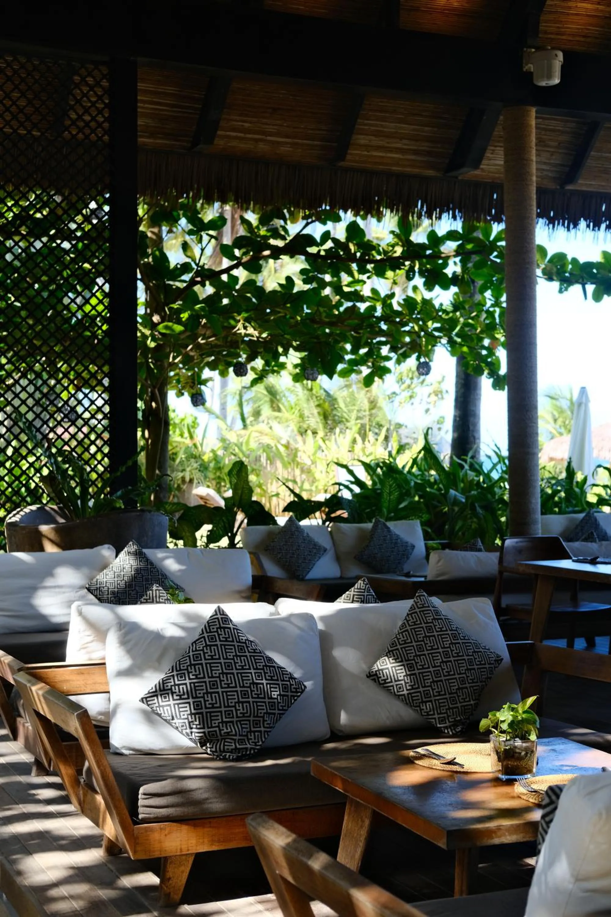 Restaurant/places to eat in ANGKLA Beach Club & Boutique Resort