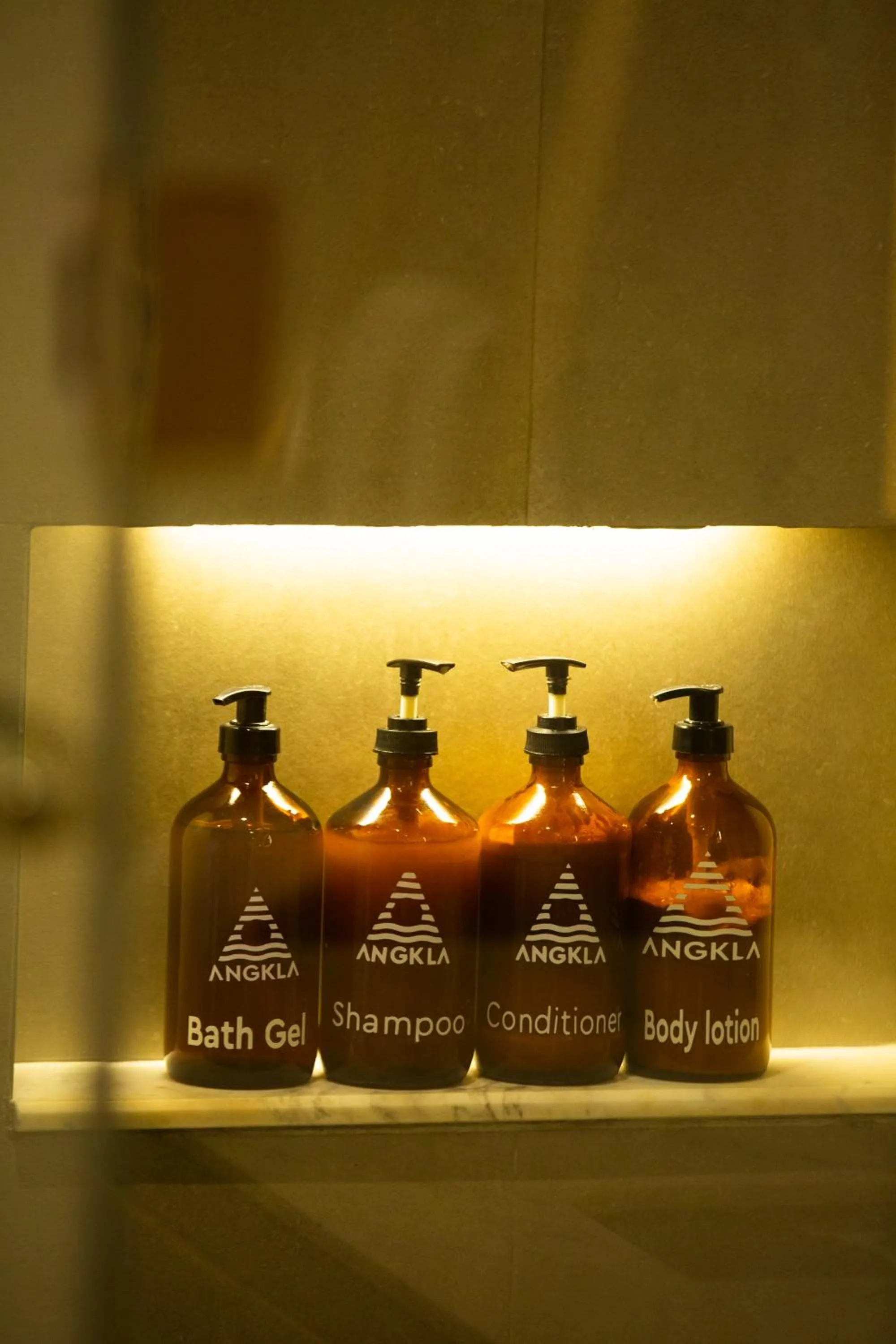 ANGKLA Beach Club & Boutique Resort