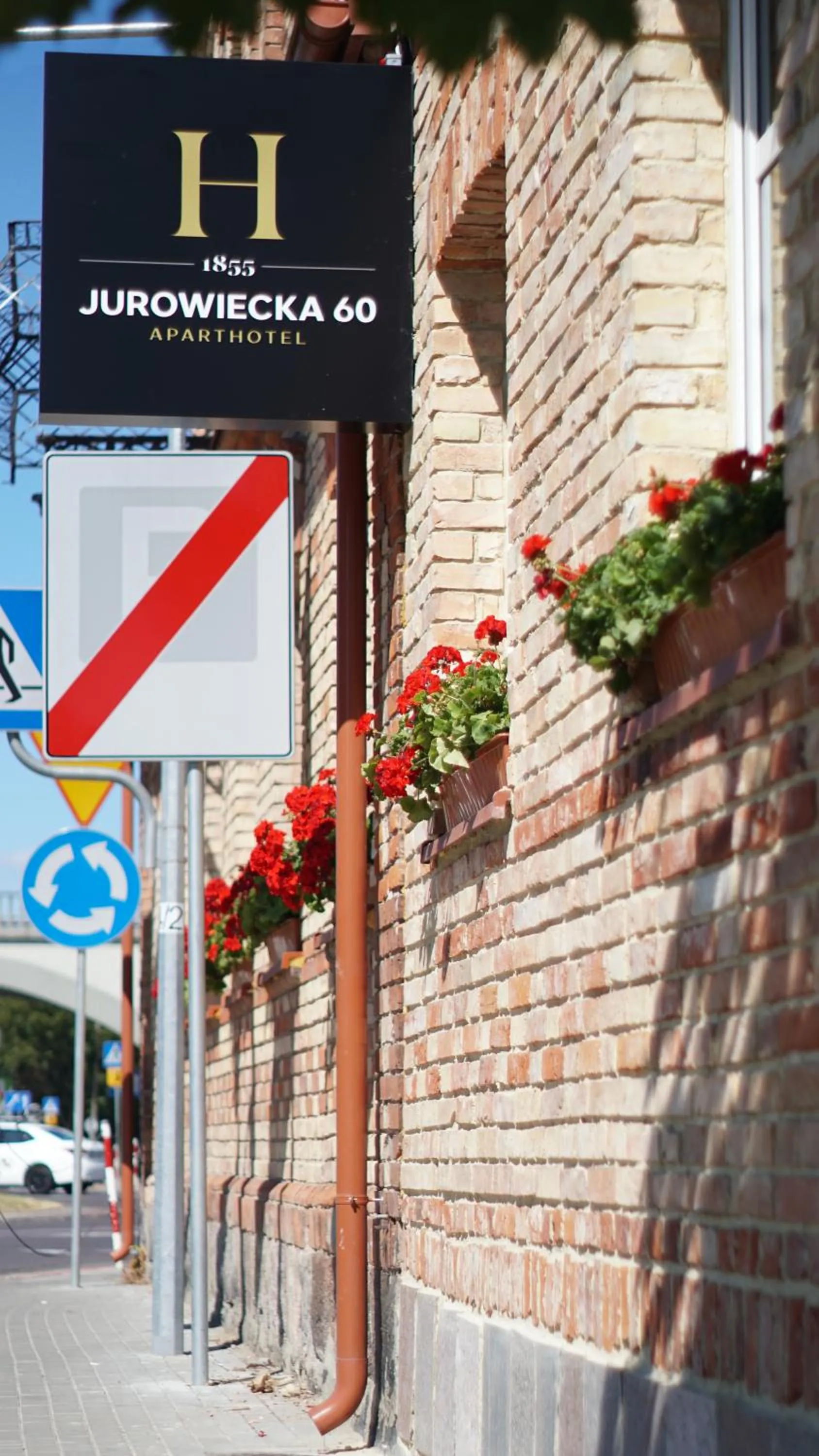 Property building in Aparthotel Jurowiecka 60