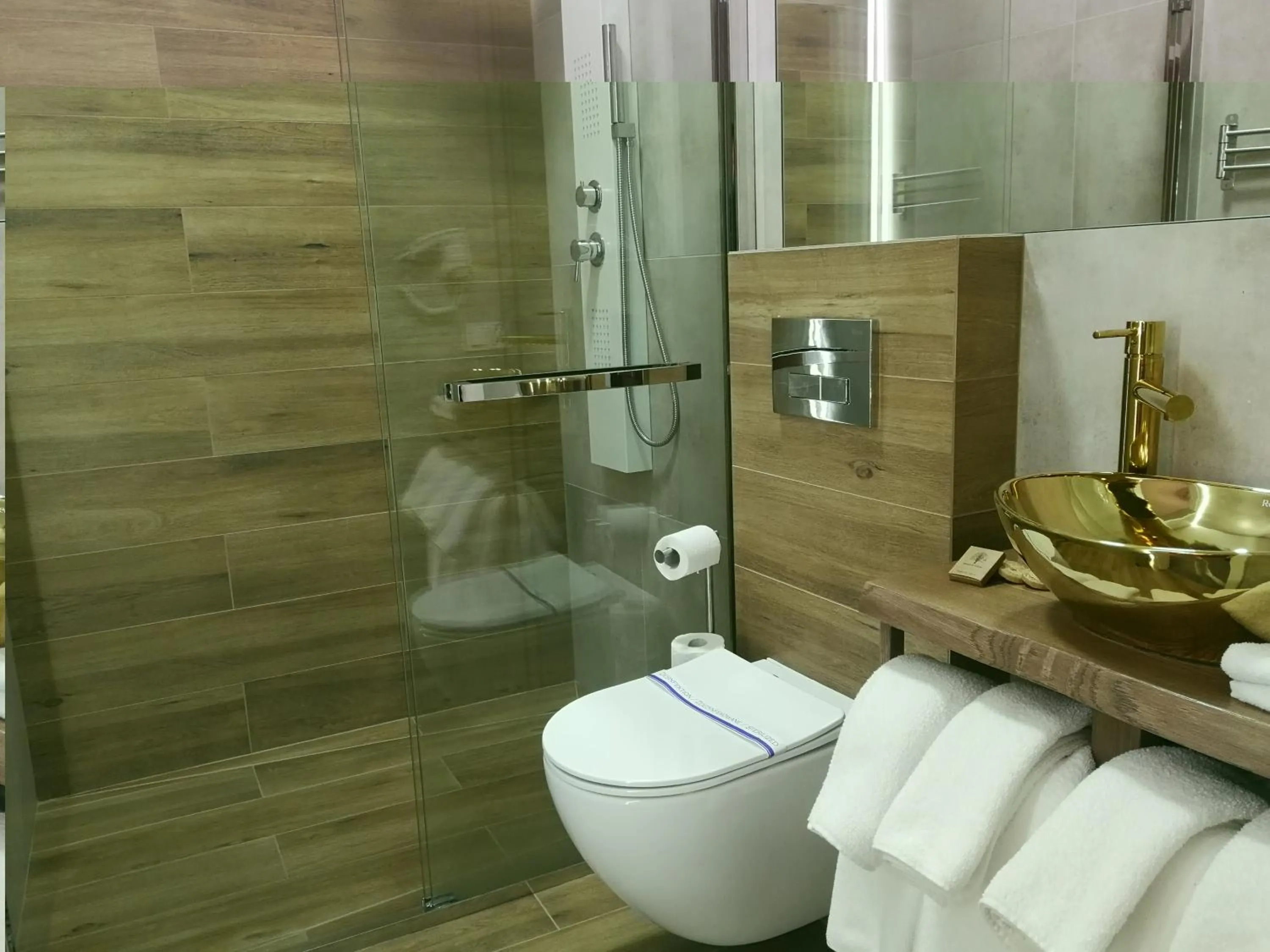 Bathroom in Aparthotel Jurowiecka 60