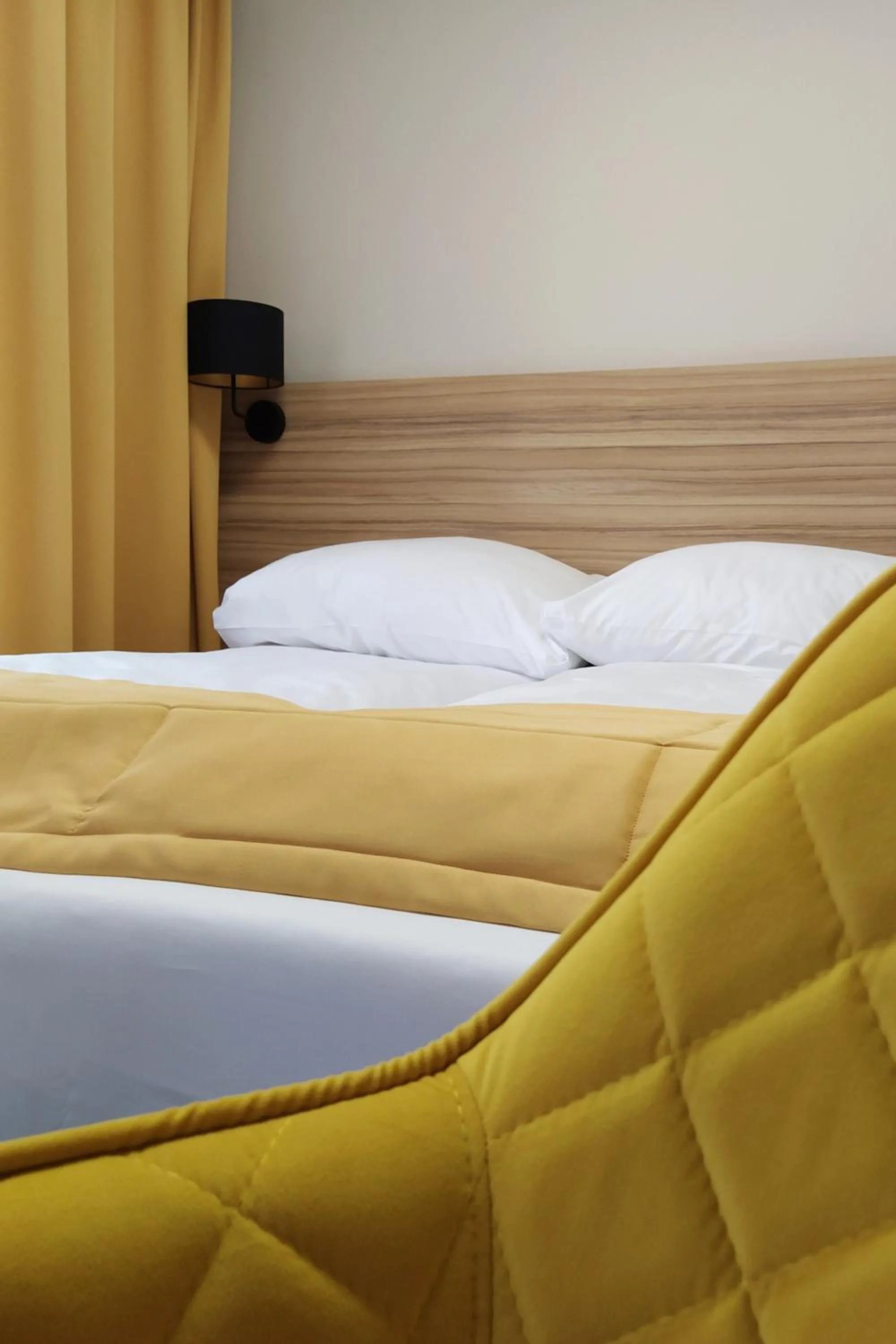 Bed in Aparthotel Jurowiecka 60