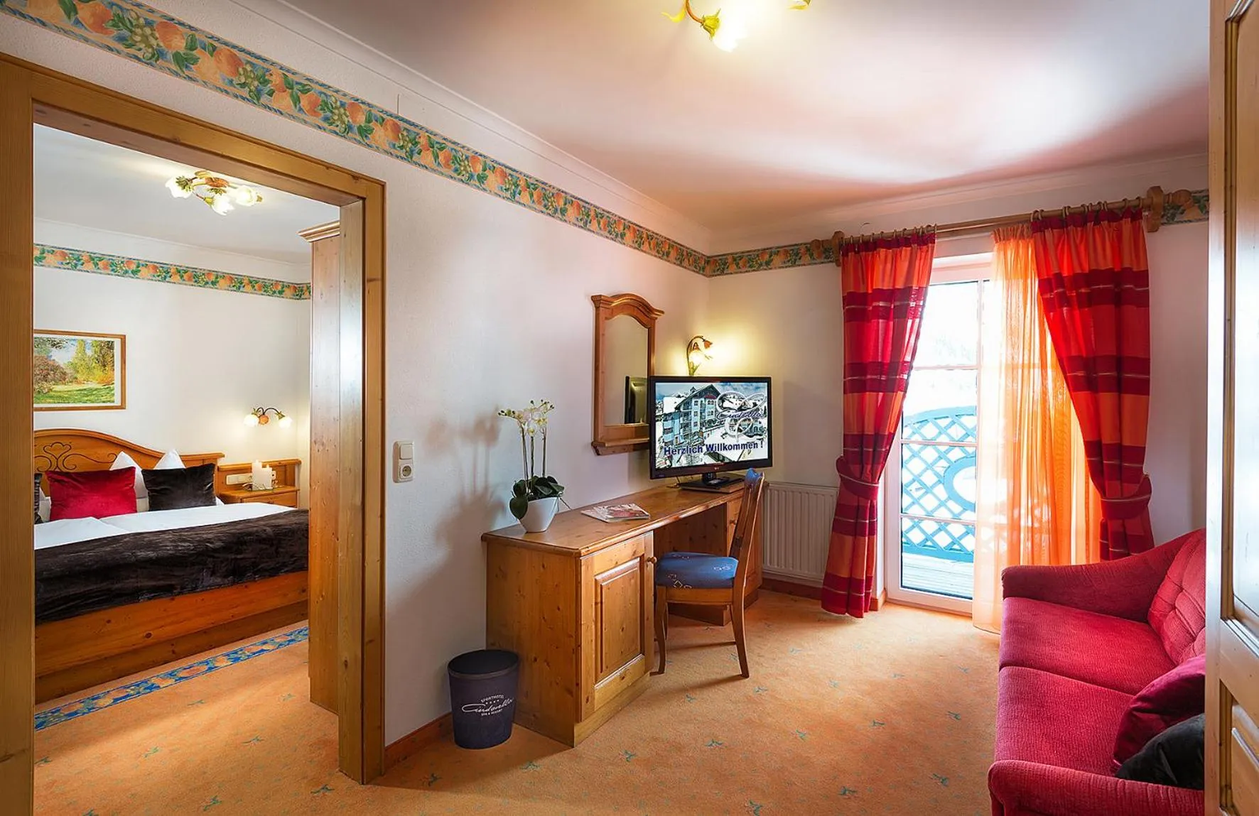 Living room, Bed in Sporthotel Cinderella