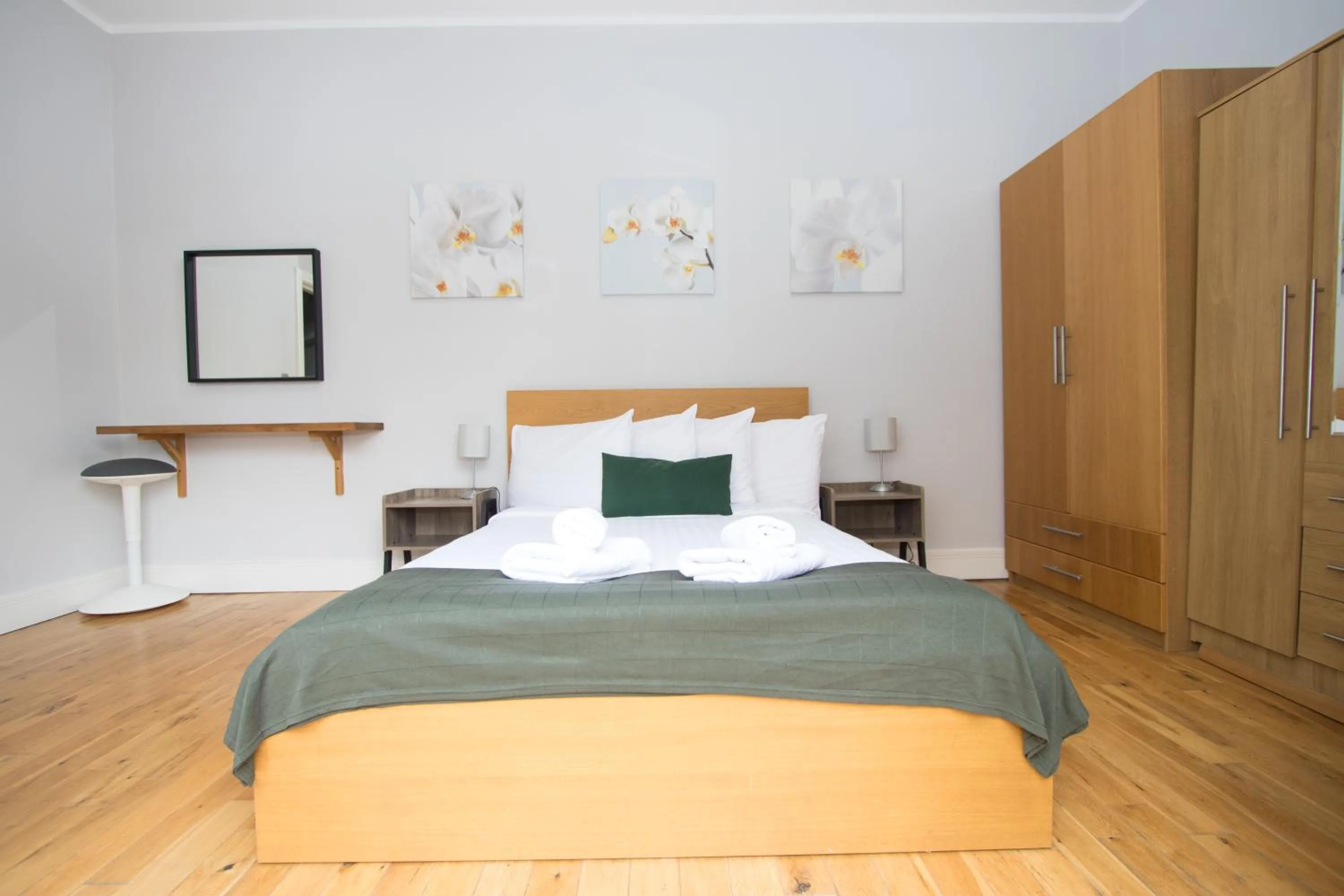 Bed in Westciti Croydon Serviced Apartments