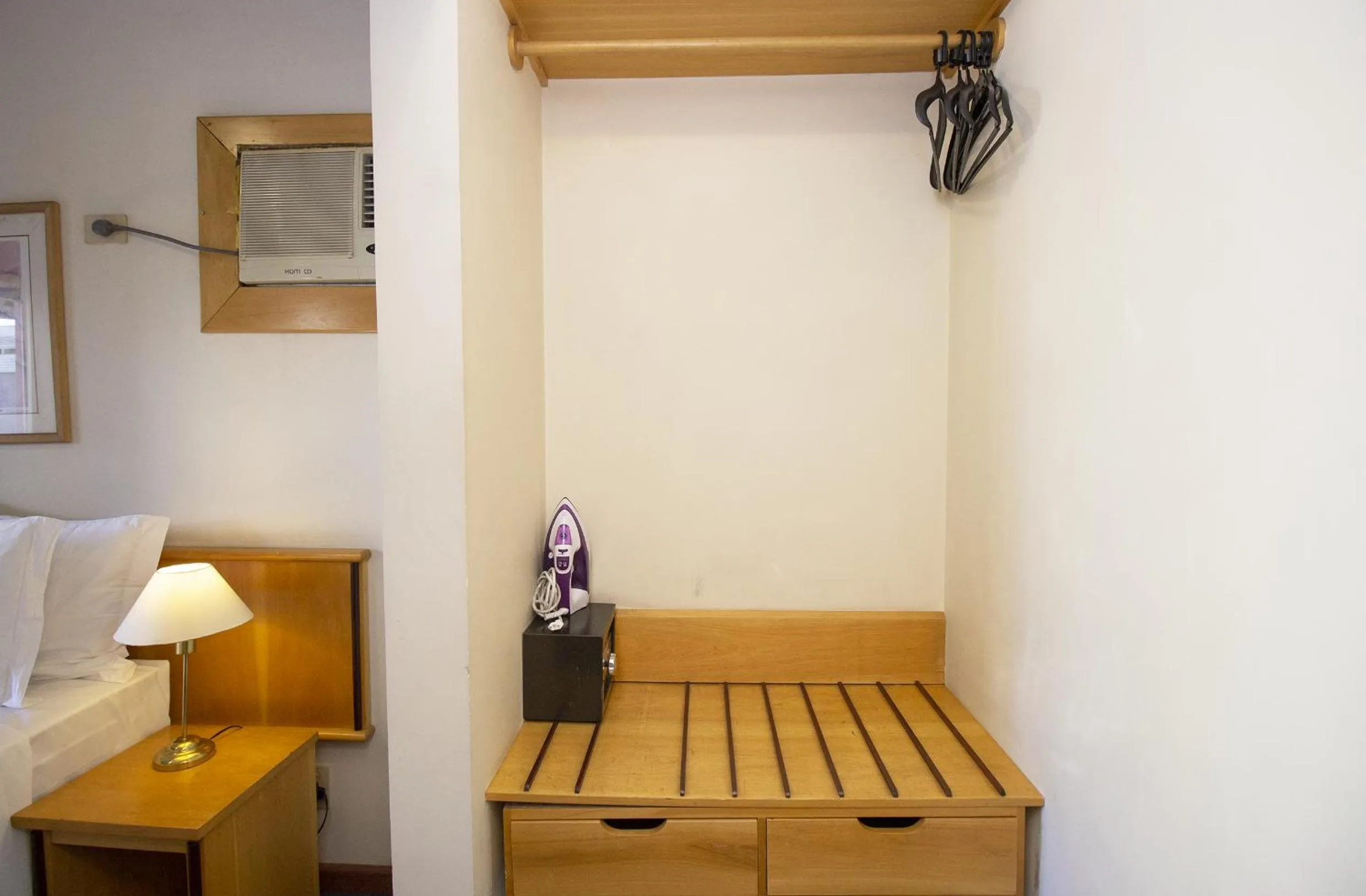 Bedroom in 360 Santa Cecília