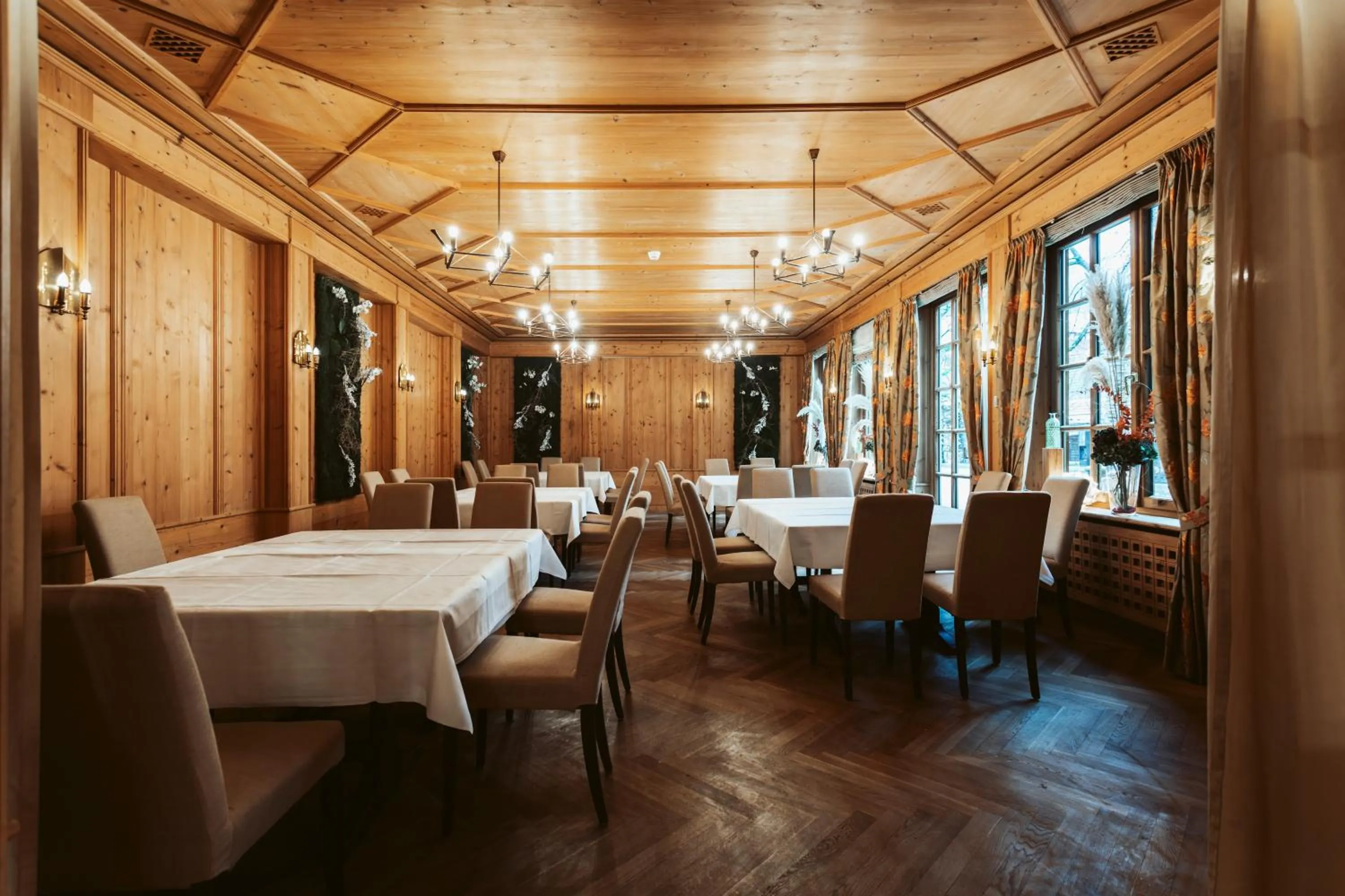 Restaurant/places to eat in Hotel Goldene Sonne
