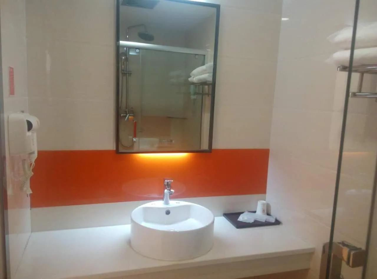 7 Days Premium Linfen Pingyang South Street Branch