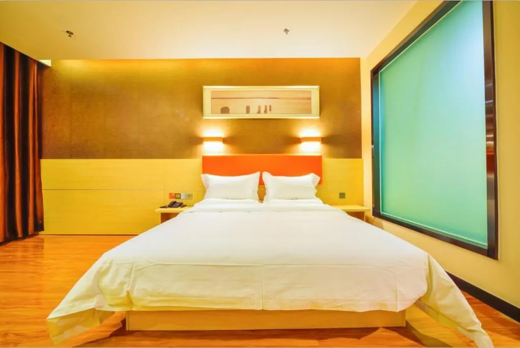 Bed in 7Days Premium Shihezi Development Zone Branch