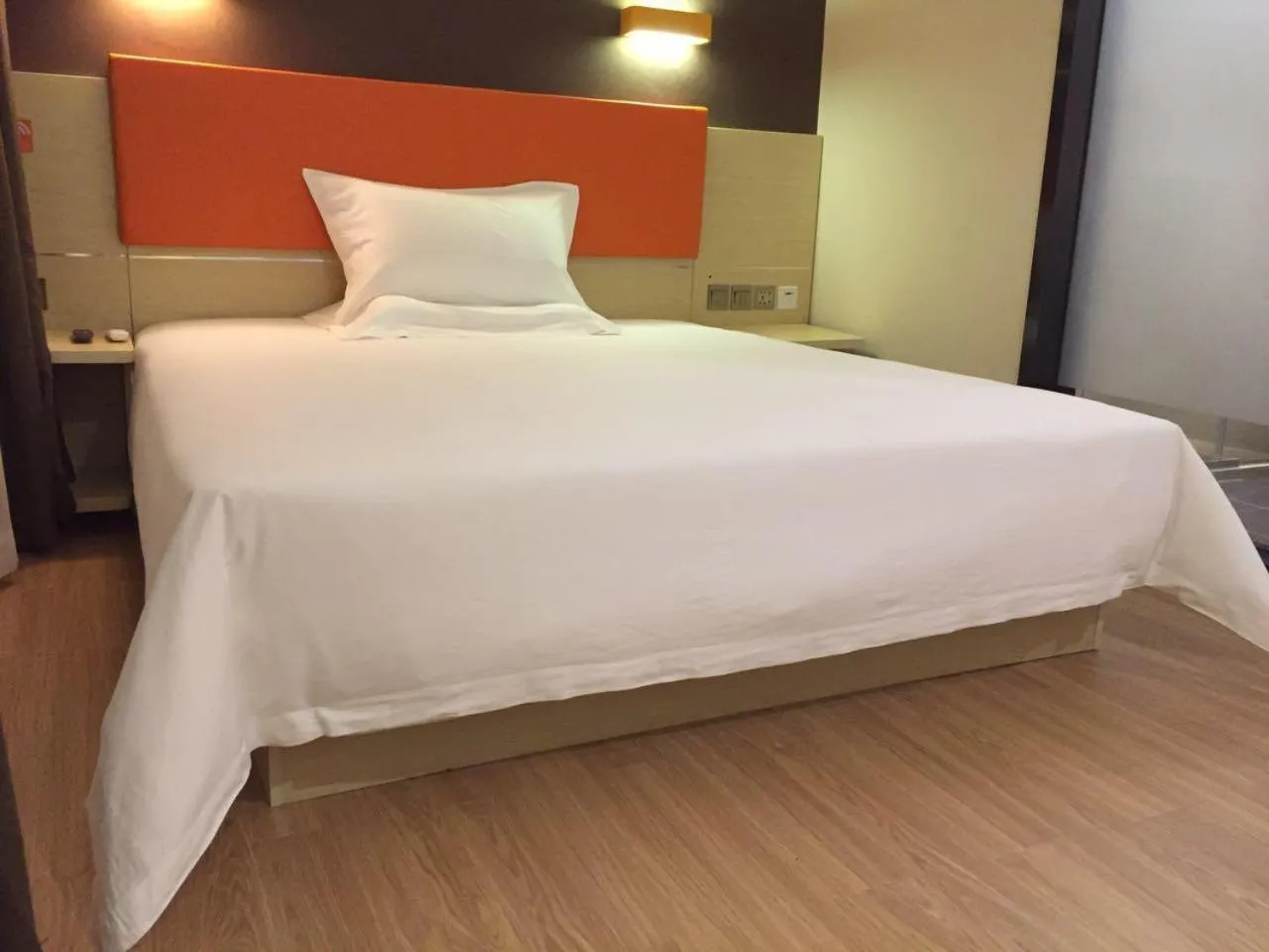 Bed in 7 Days PremiumQingyuan Yinzhan Hot Springs [High-end Budget Hotel]