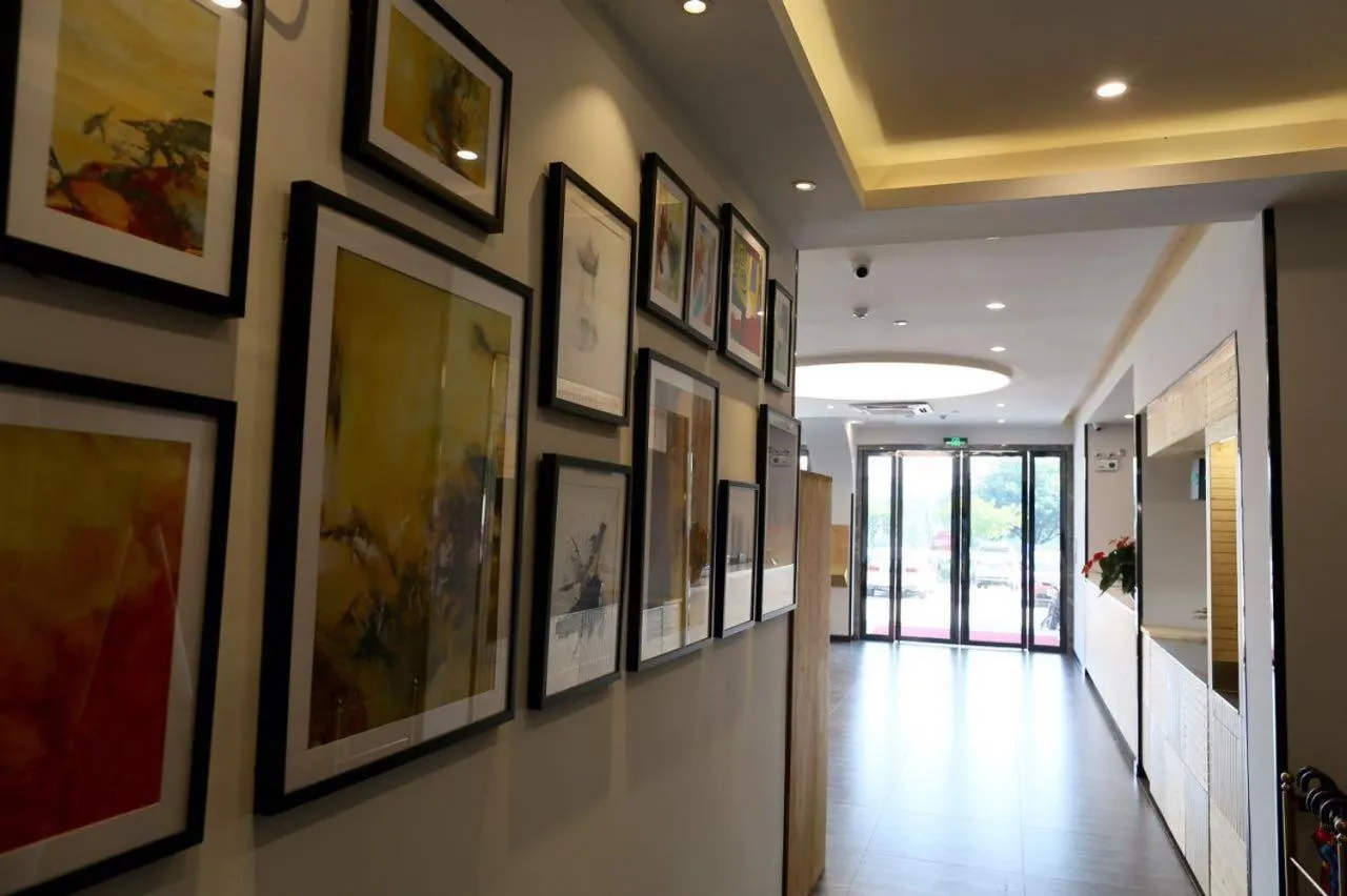 7 Days PremiumQingyuan Yinzhan Hot Springs [High-end Budget Hotel]