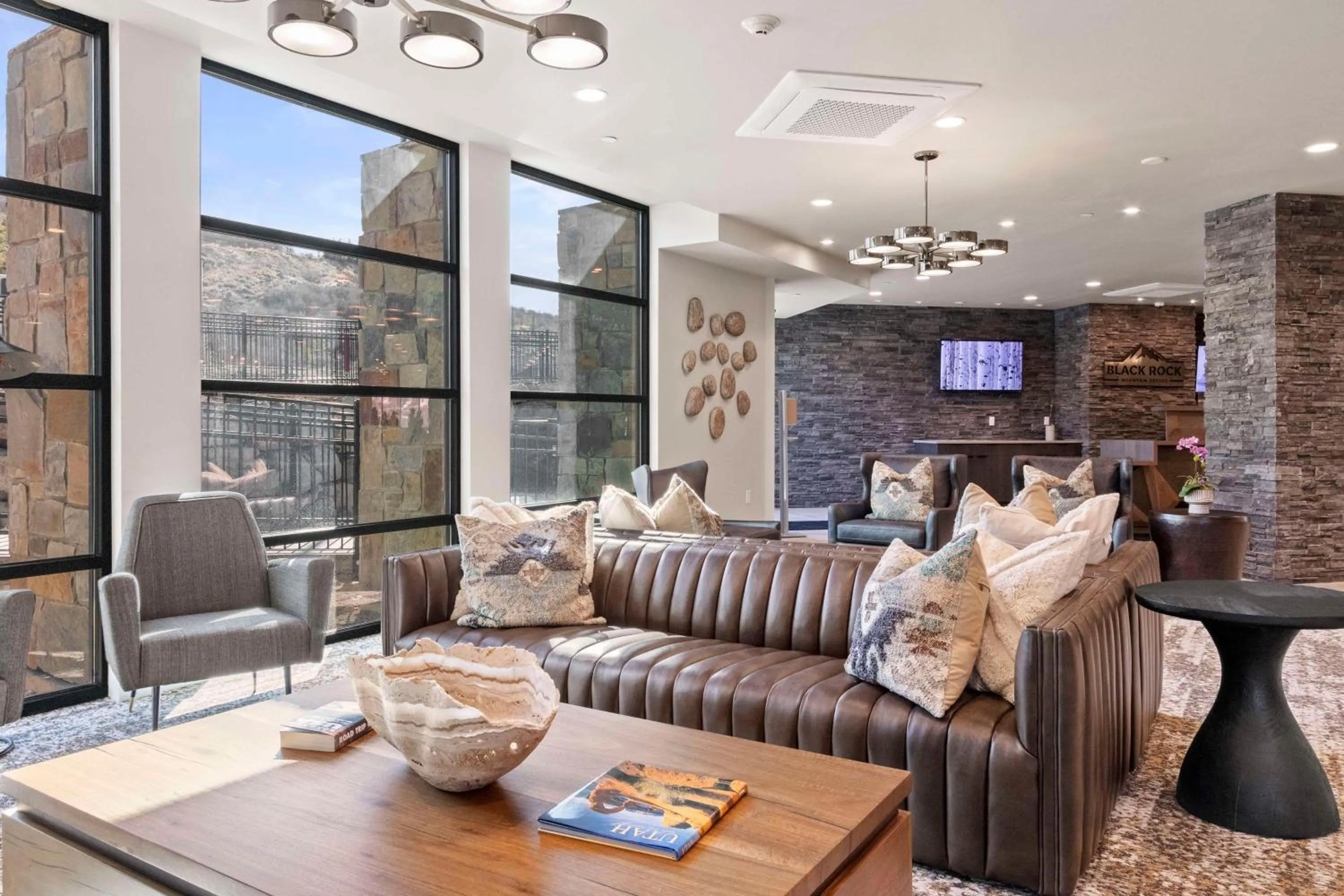 Lobby or reception in Black Rock Mountain Resort