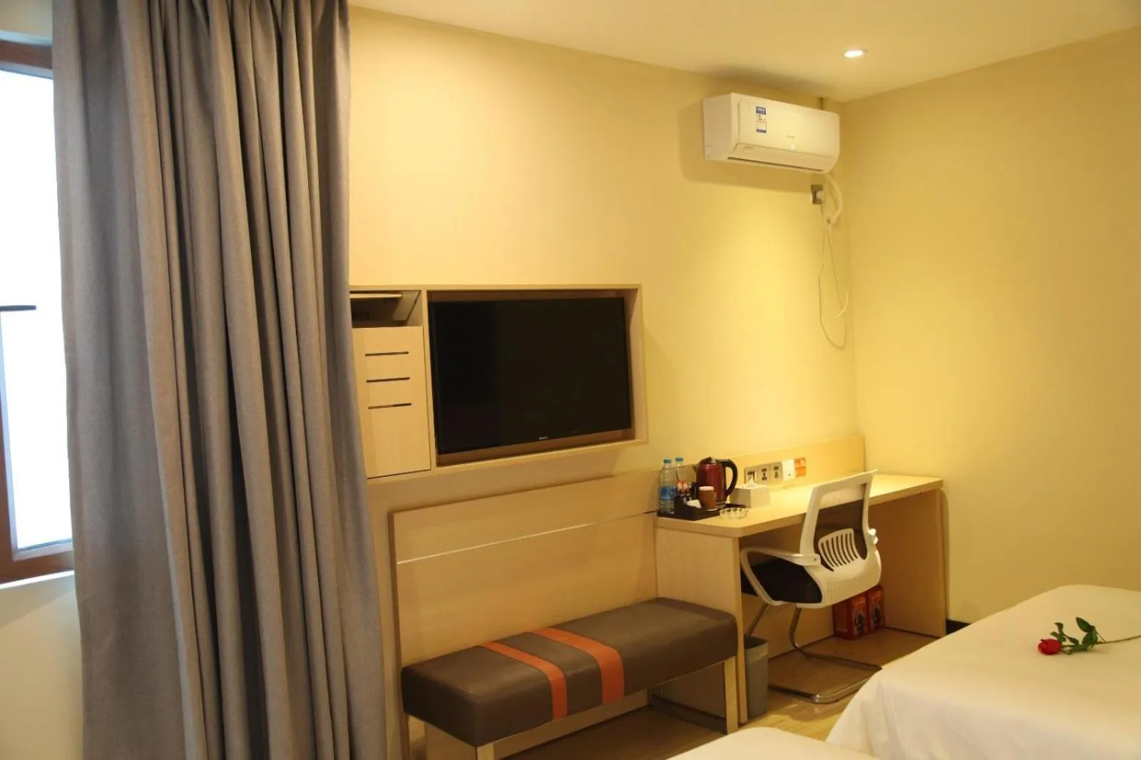 Bed in 7Days Premium Harbin Xuefu Road Branch