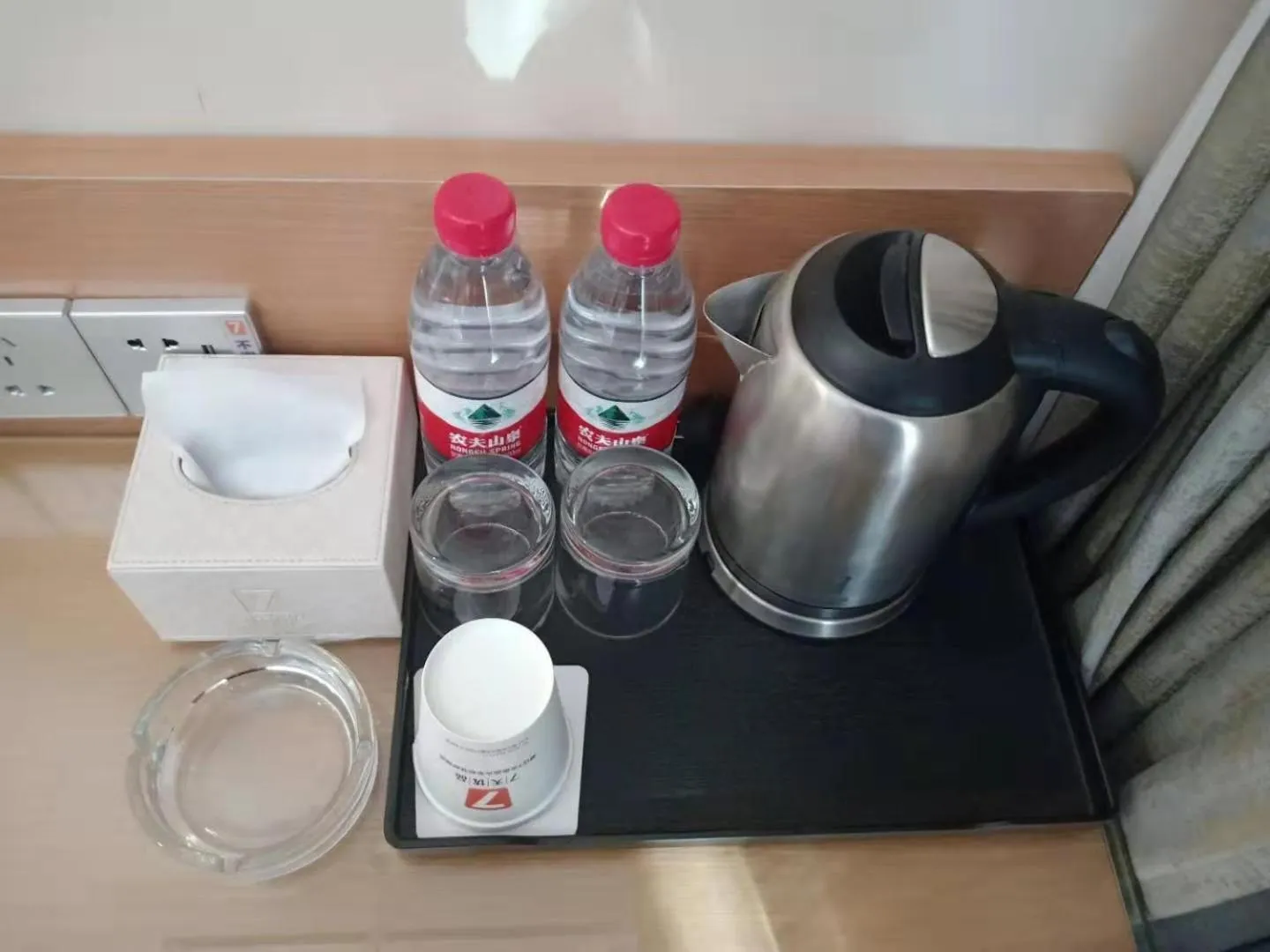 7Days Premium Qianjiang Railway Station Lobster City Branch