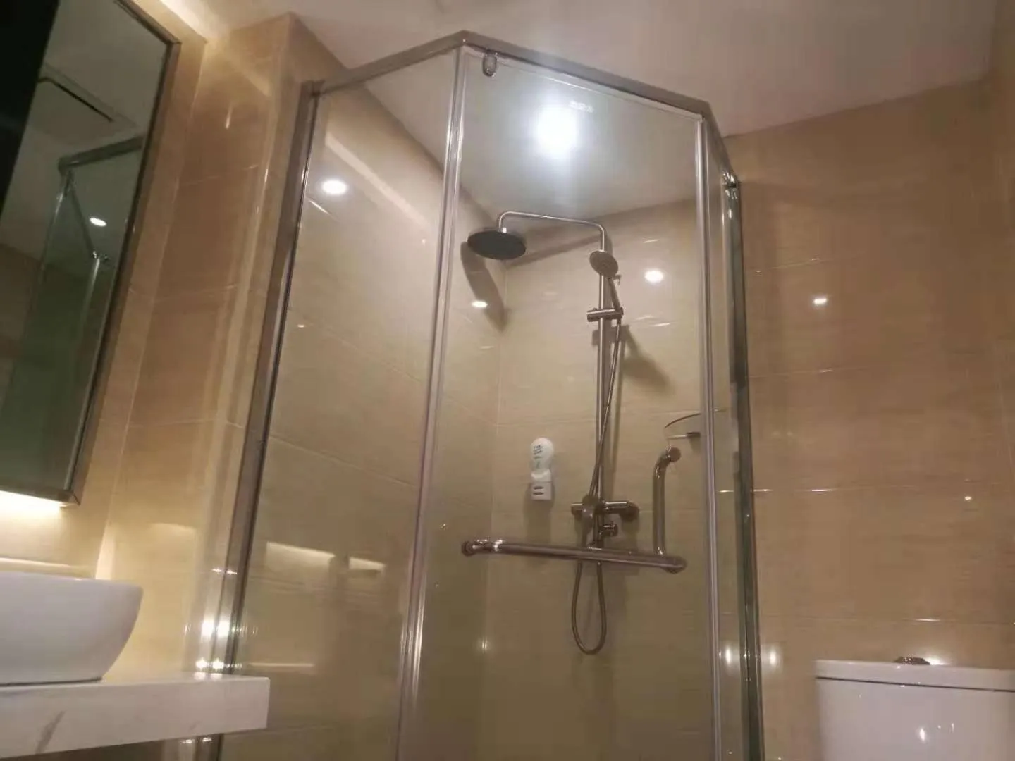 7Days Premium Lanzhou New District Airport Branch