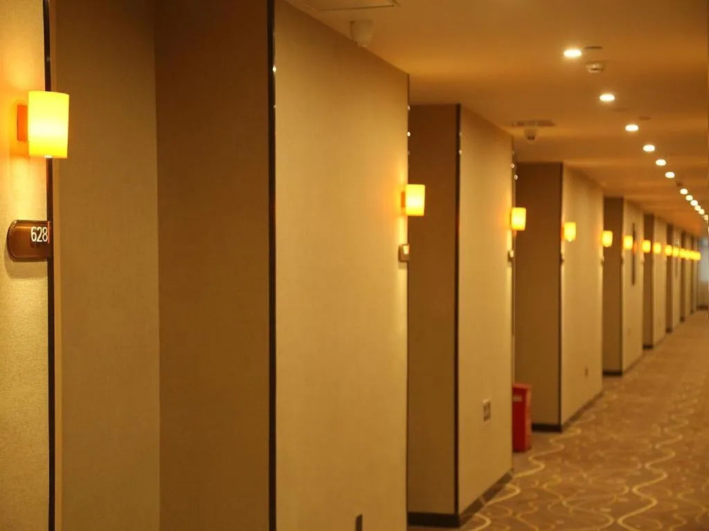 7Days Premium Deyang Zhongjiang Chengbei Passenger Station Branch