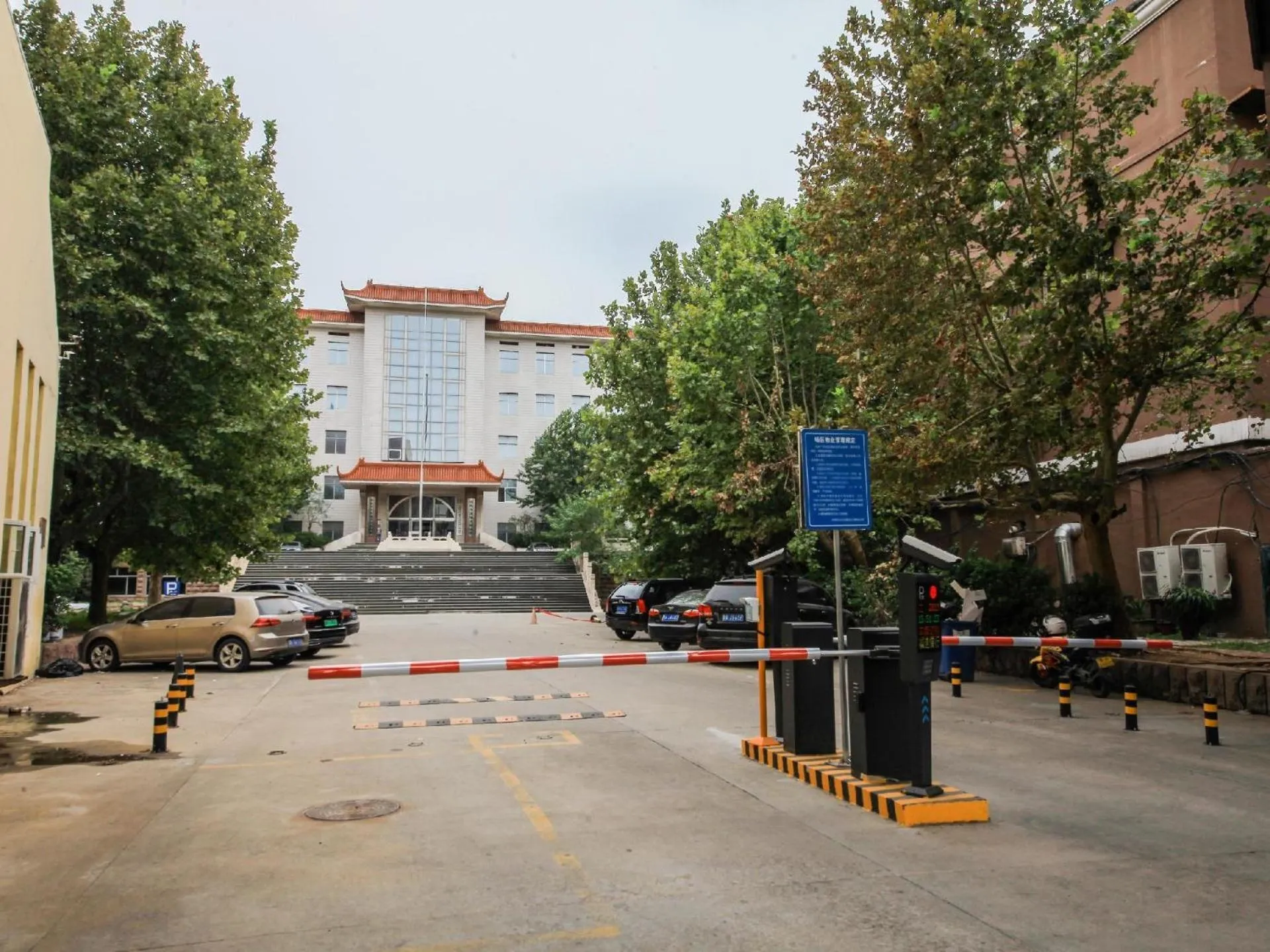 7Days Premium Jinan Beiyuan Street Red Star Macalline Branch