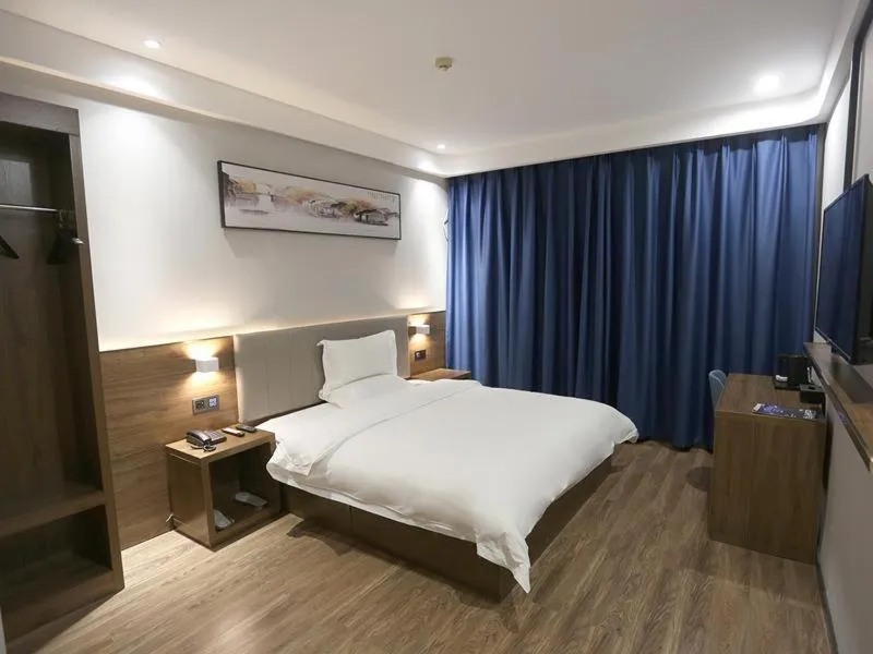 Bed in 7Days Premium Zhumadian Tianzhongshan Avenue Branch