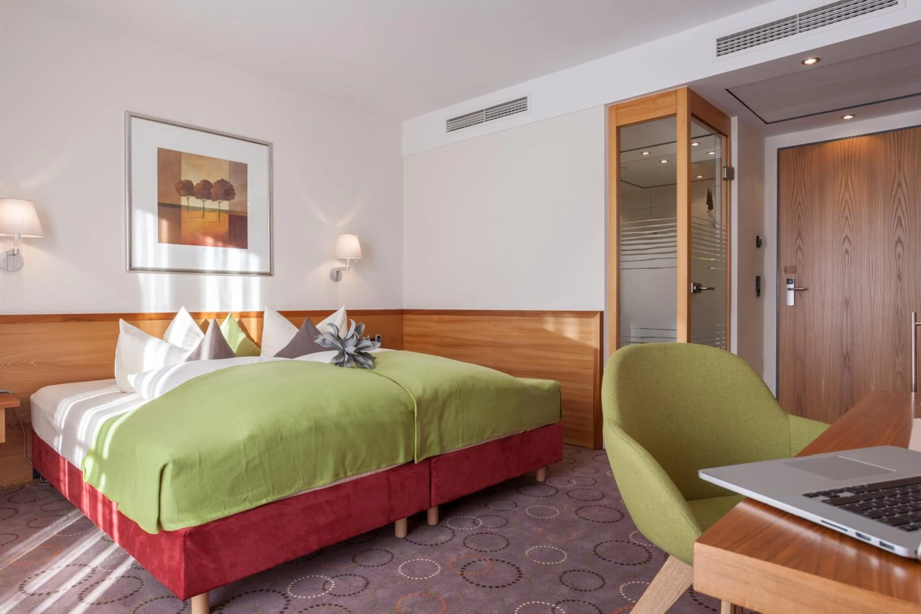 Photo of the whole room, Bed in Hotel Waldhorn