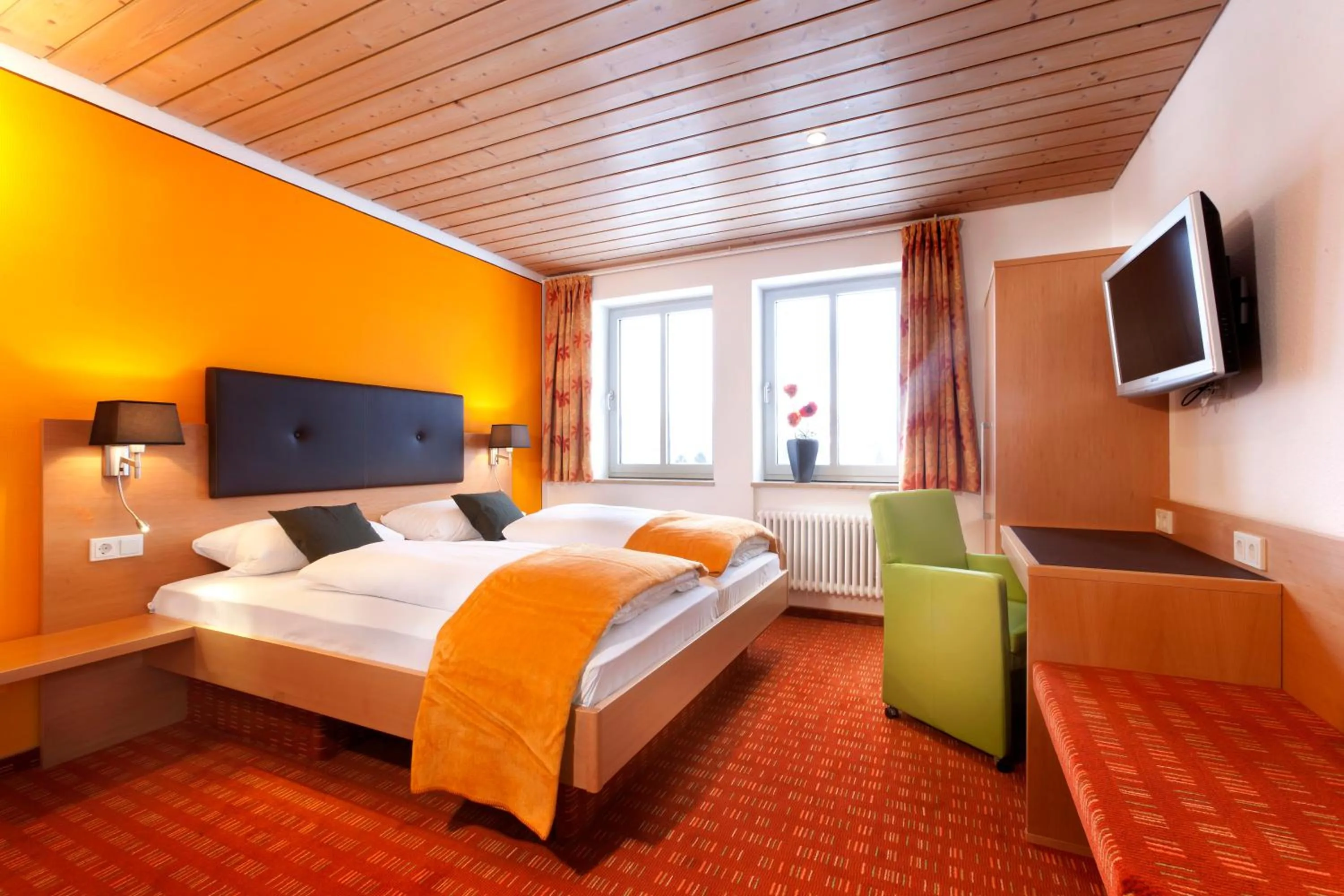 Photo of the whole room, Bed in Hotel Waldhorn
