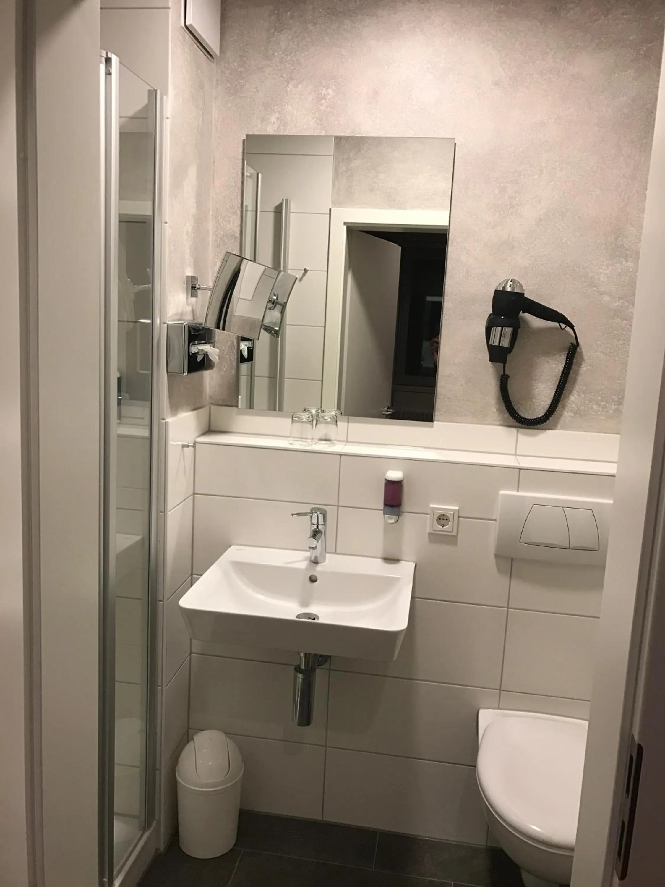 Bathroom in Hotel Waldhorn