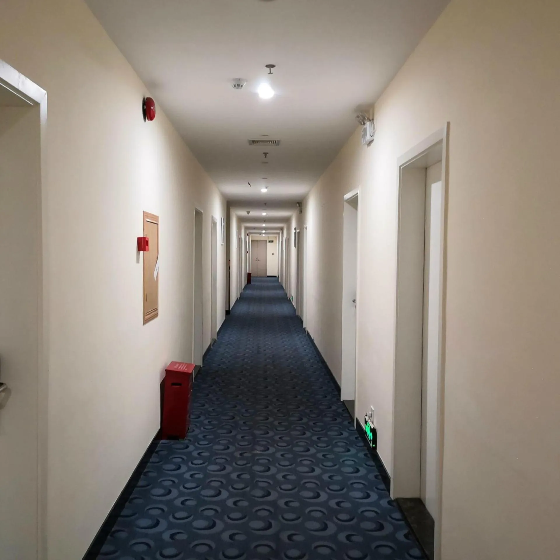 7 Days Inn Foshan Pingzhou Jade Street Branch