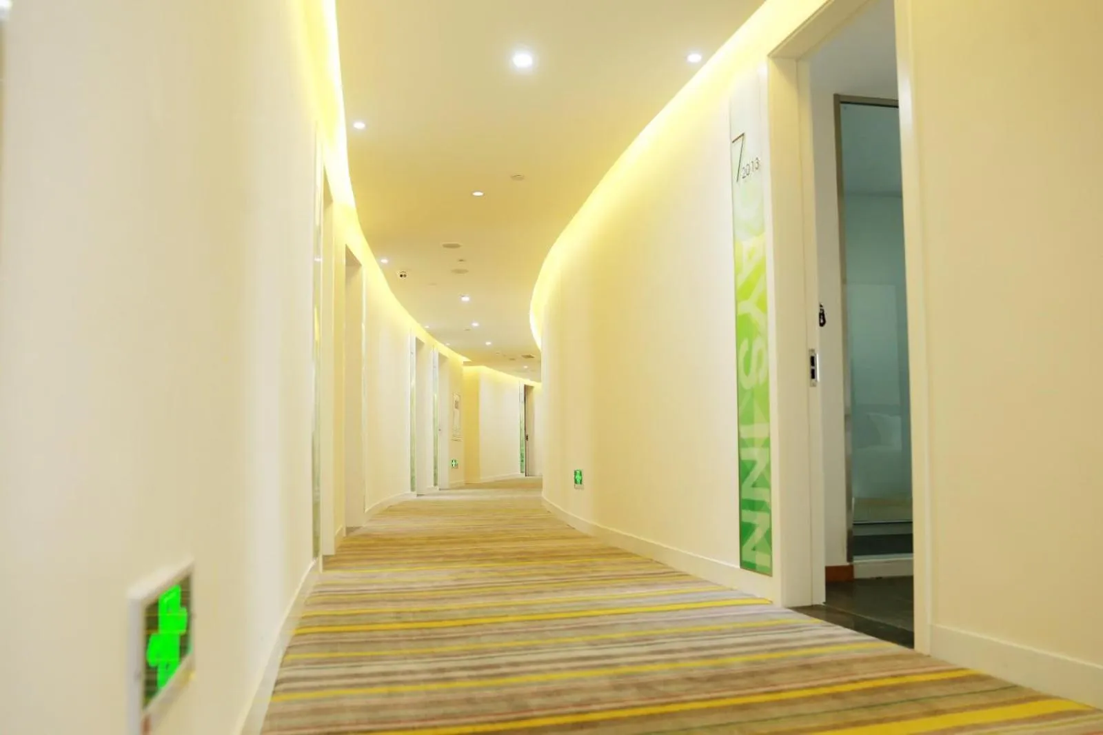 7 Days Hotel Suining Daying China Dead Sea Senic Area Branch