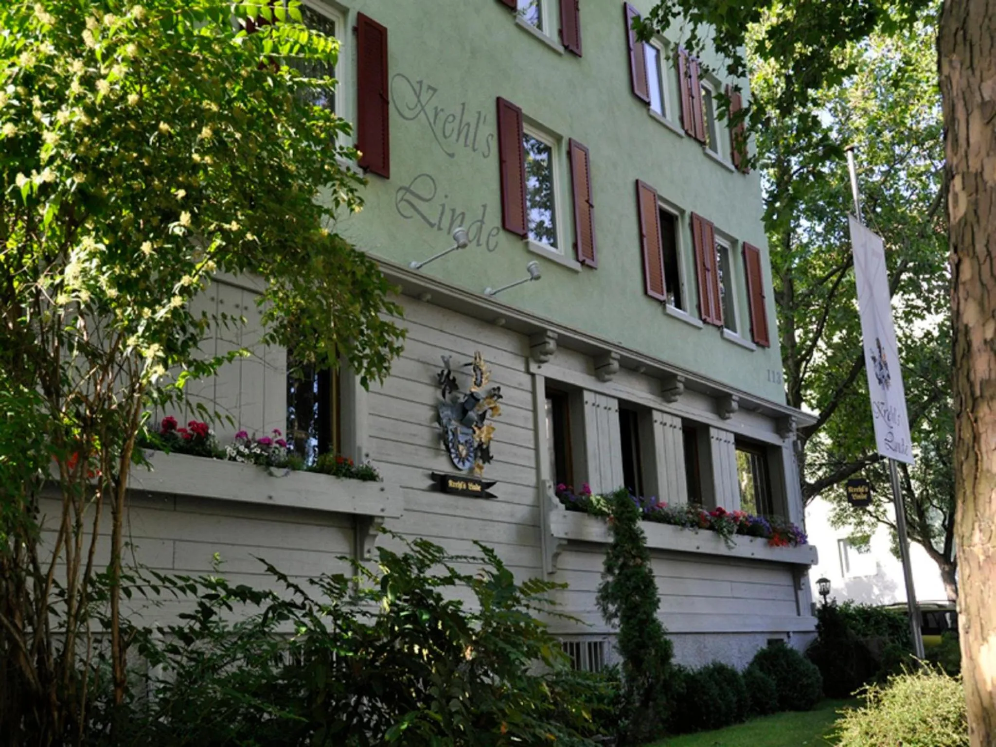 Facade/entrance in Hotel Restaurant Krehl's Linde