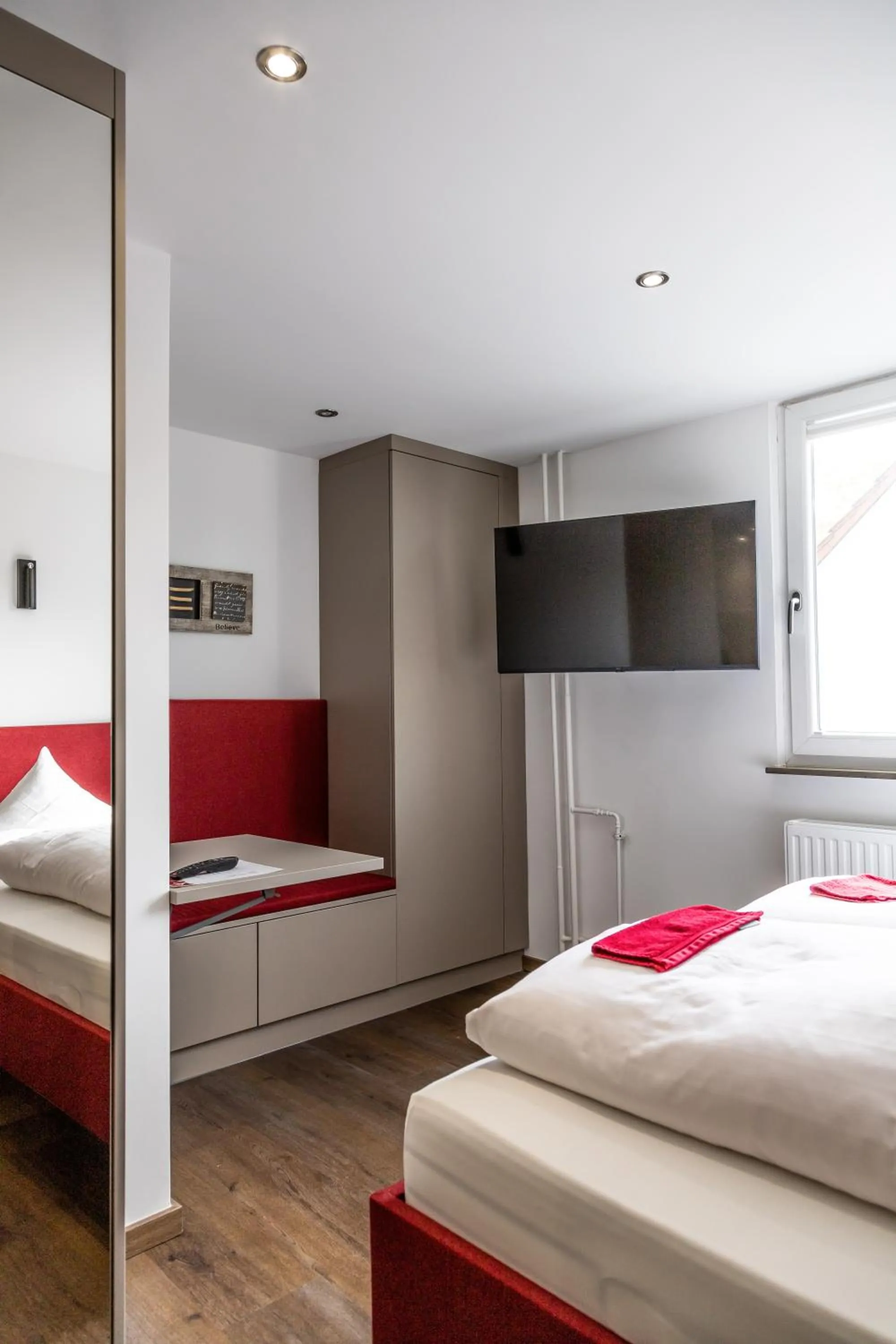 Bed in Hotel Restaurant Krehl's Linde