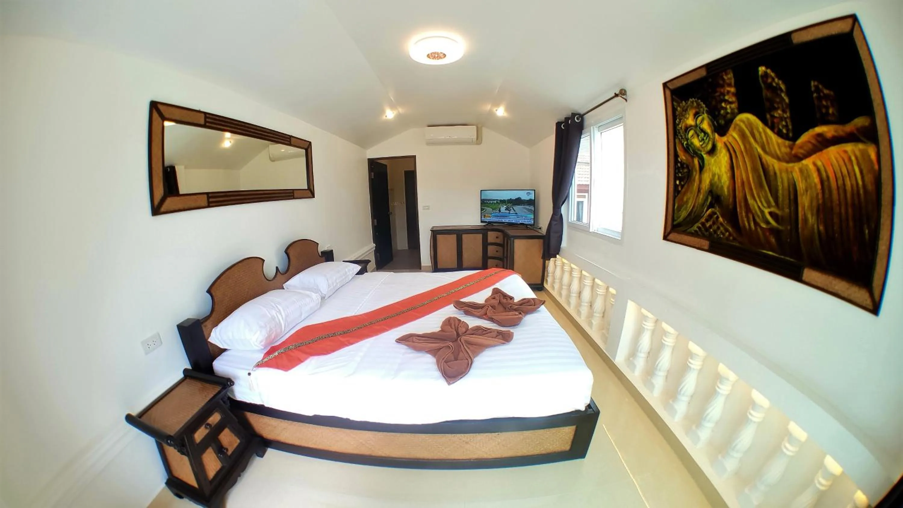 Bedroom, Bed in JOOPLAND Luxury Pool Villa Pattaya Walking Street 6 Bedrooms