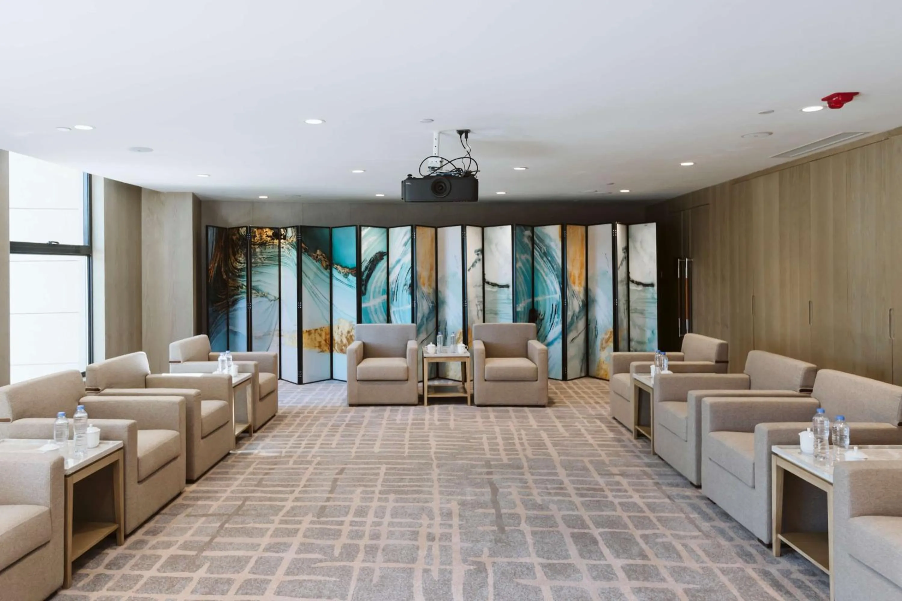 Meeting/conference room in Hilton Lijiang