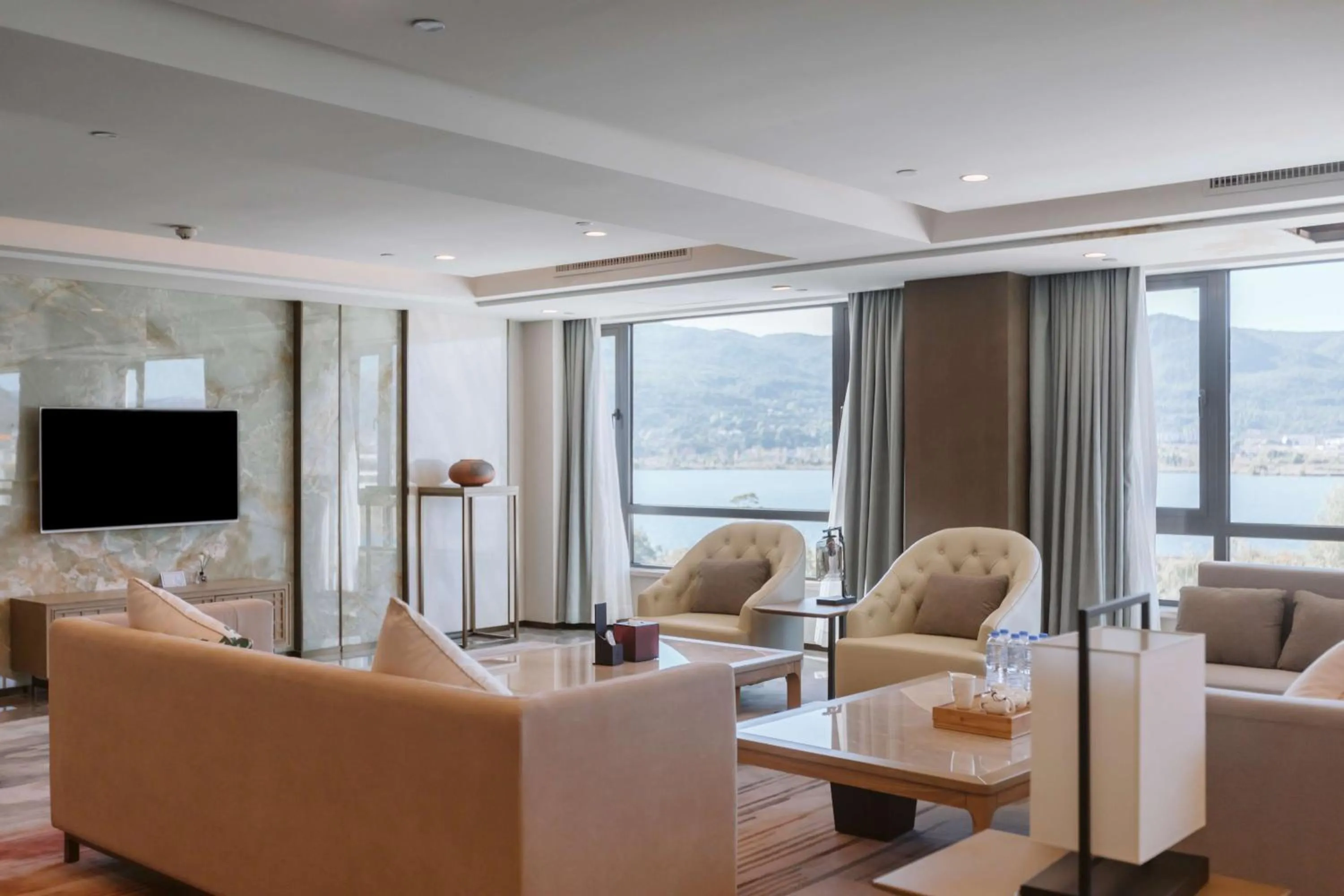 Living room in Hilton Lijiang