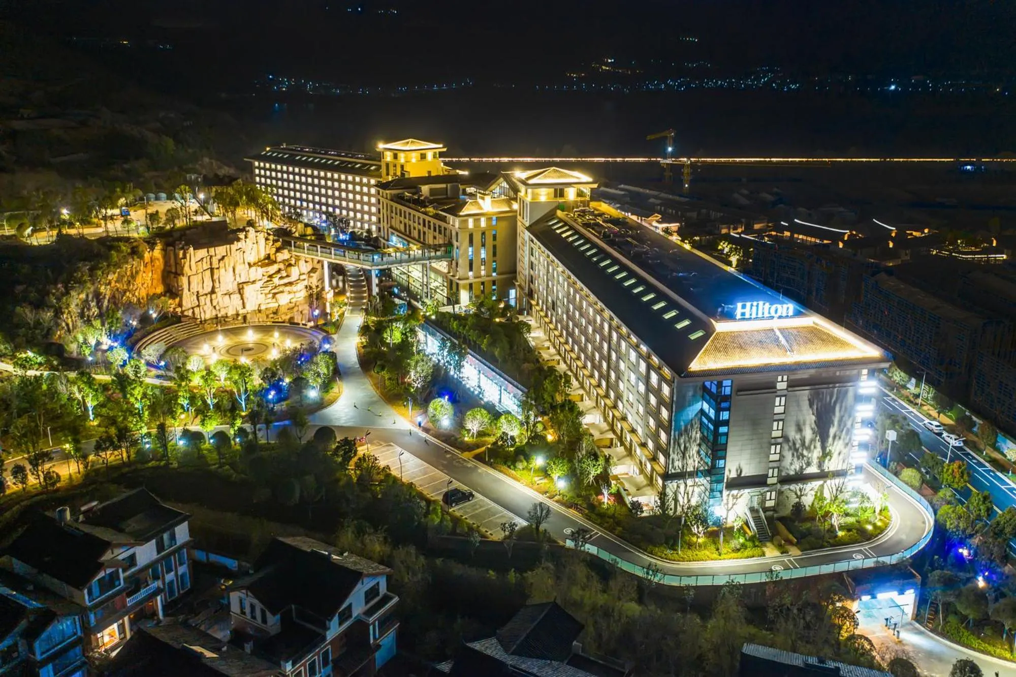 Property building in Hilton Lijiang