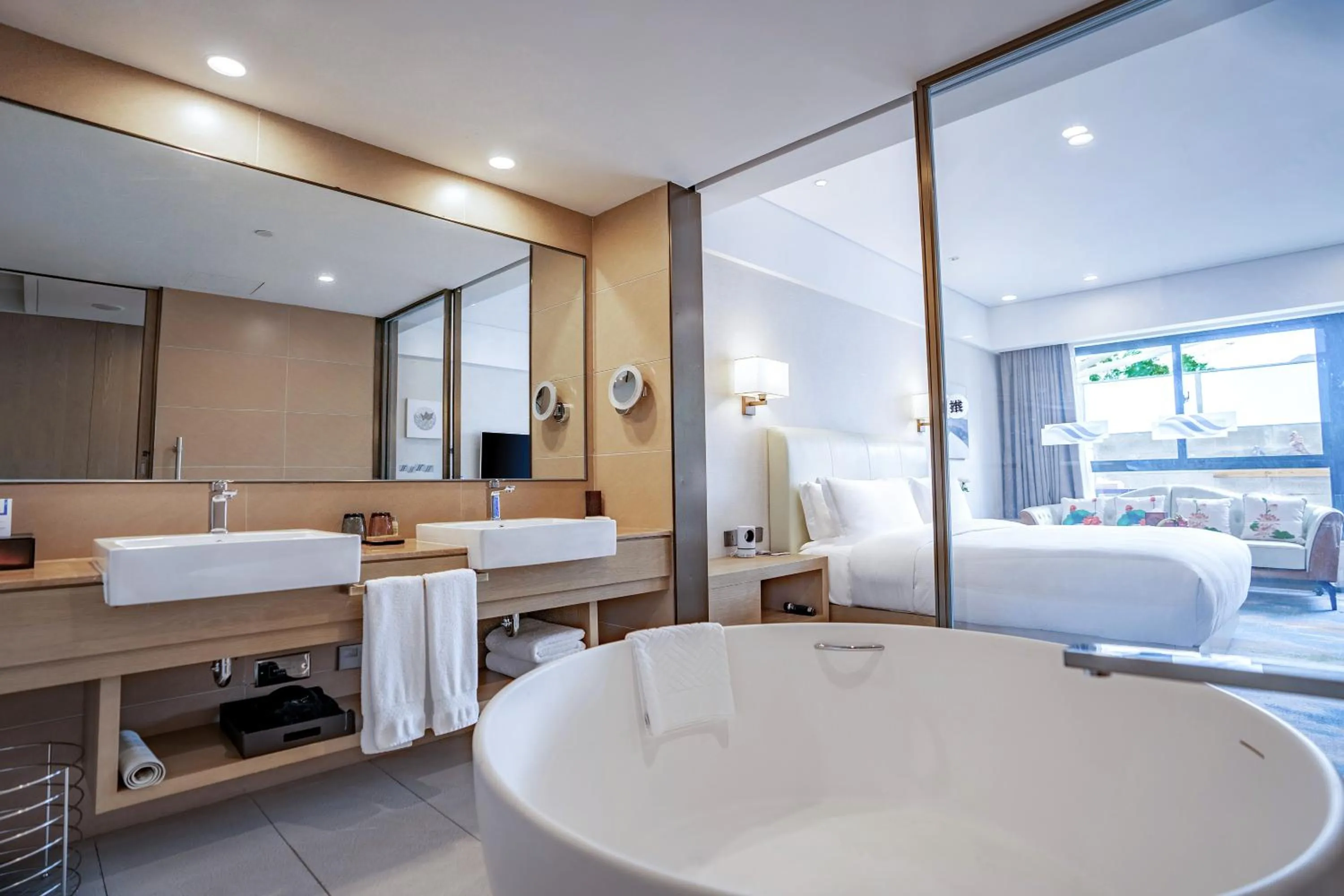 Bathroom in Hilton Lijiang