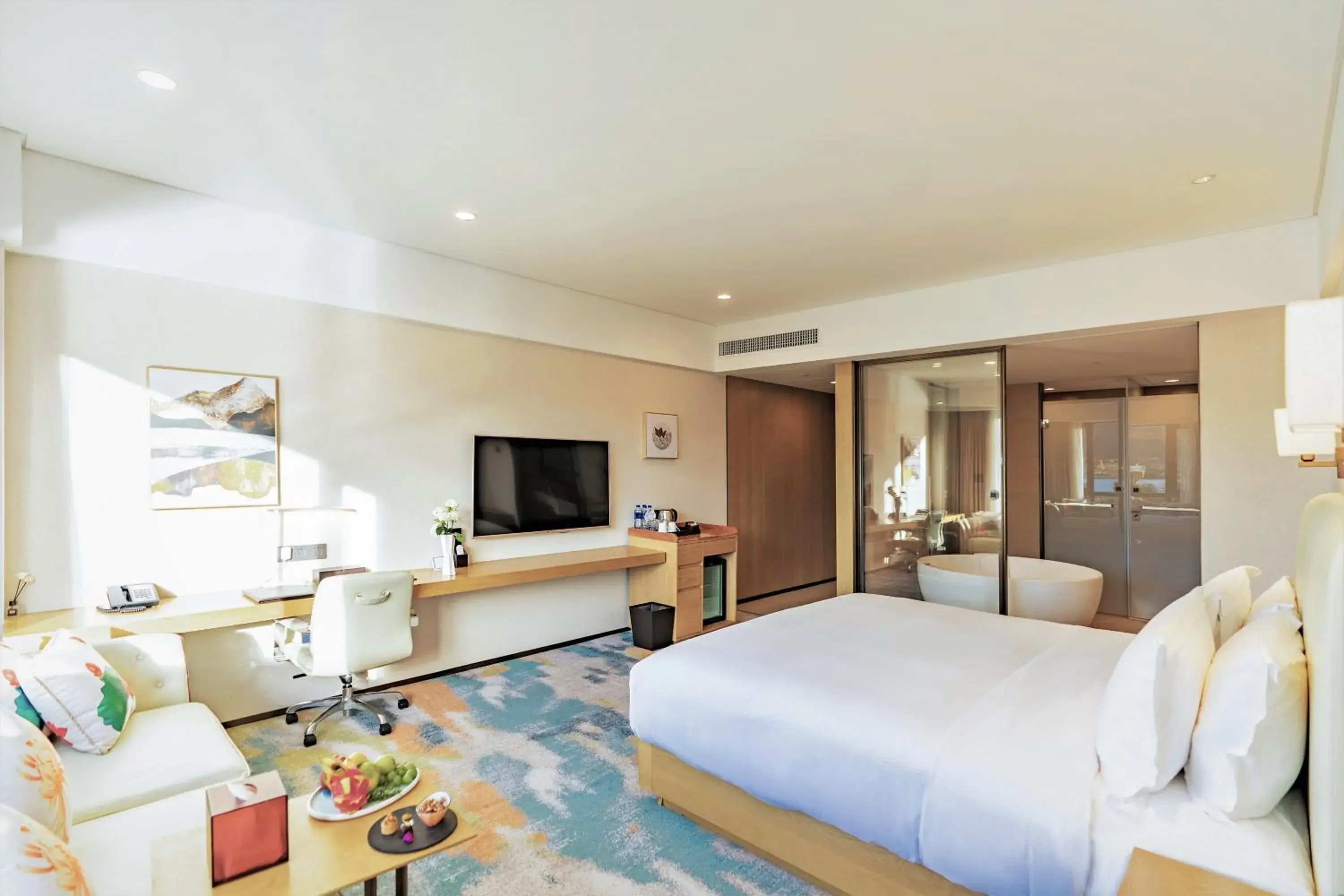 Executive King Room in Hilton Lijiang Executive King Room in Hilton Lijiang