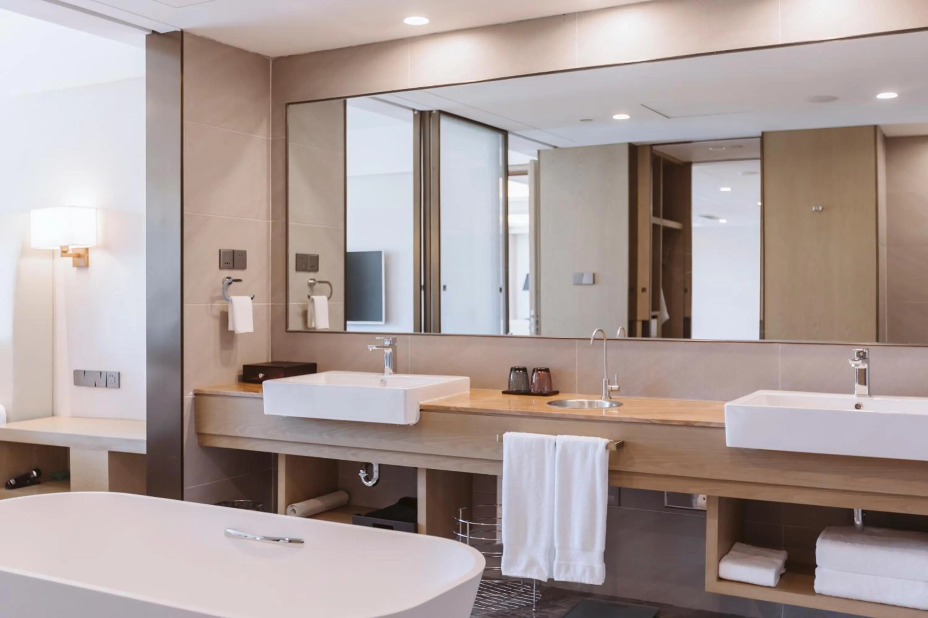 Bathroom in Hilton Lijiang