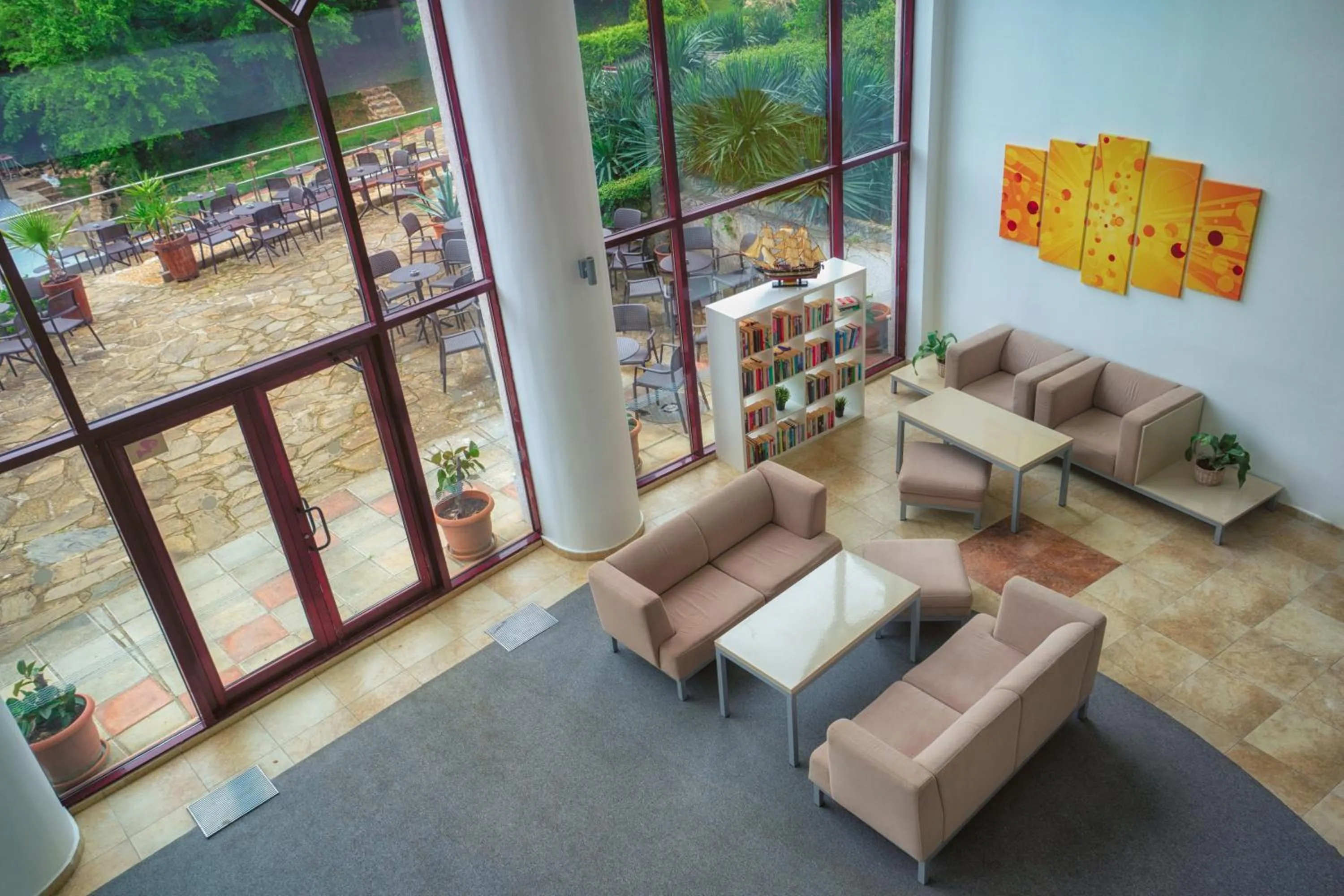 Lounge or bar in Park Hotel Odessos - All Inclusive