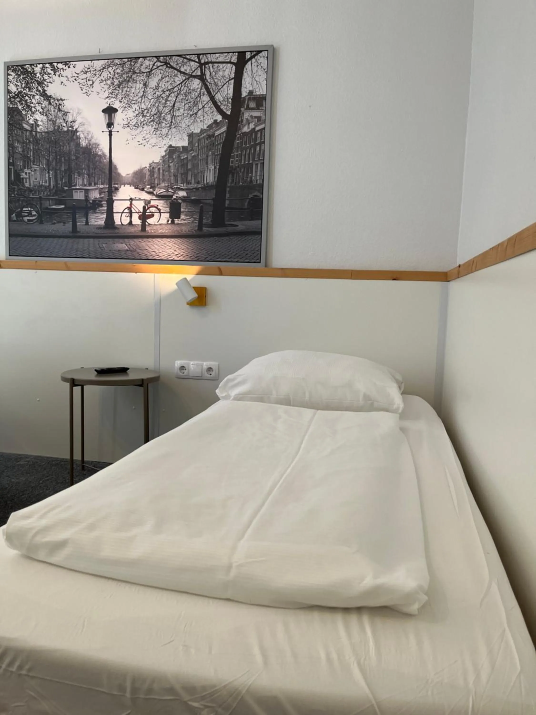 Bed in Hotel Schwarzer Bär