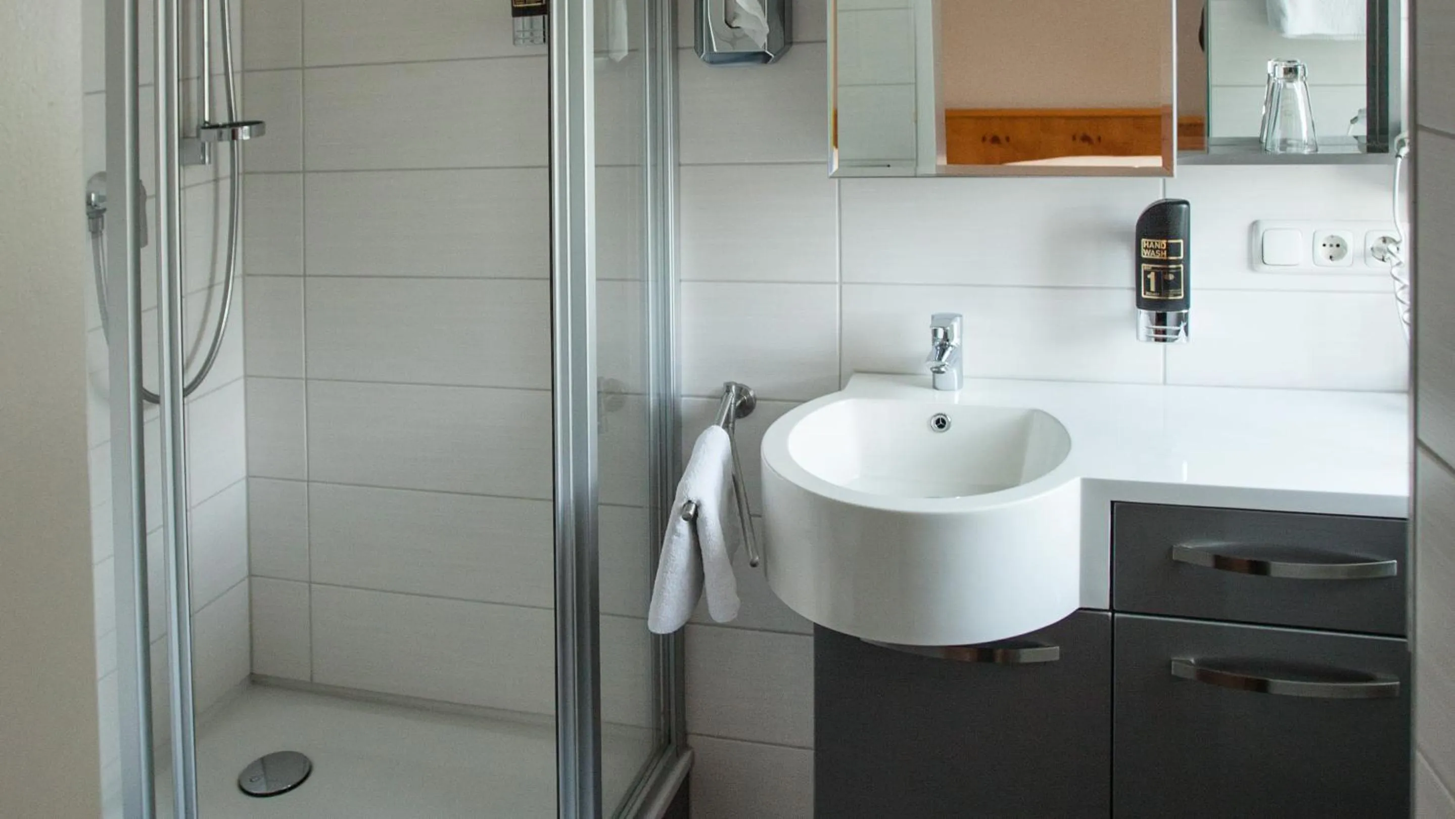 Bathroom in Hotel Zur Post