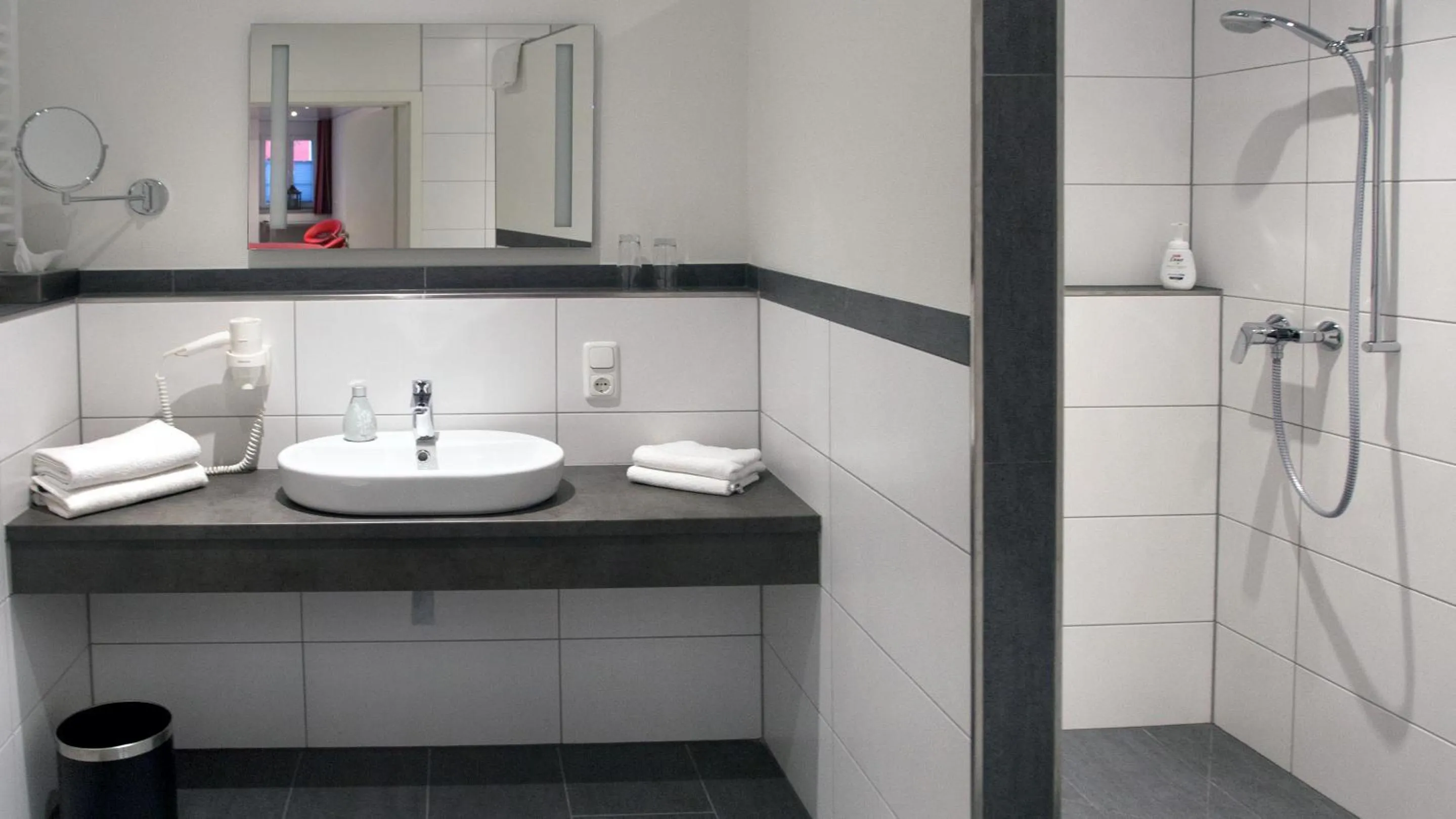 Bathroom in Hotel Zur Post