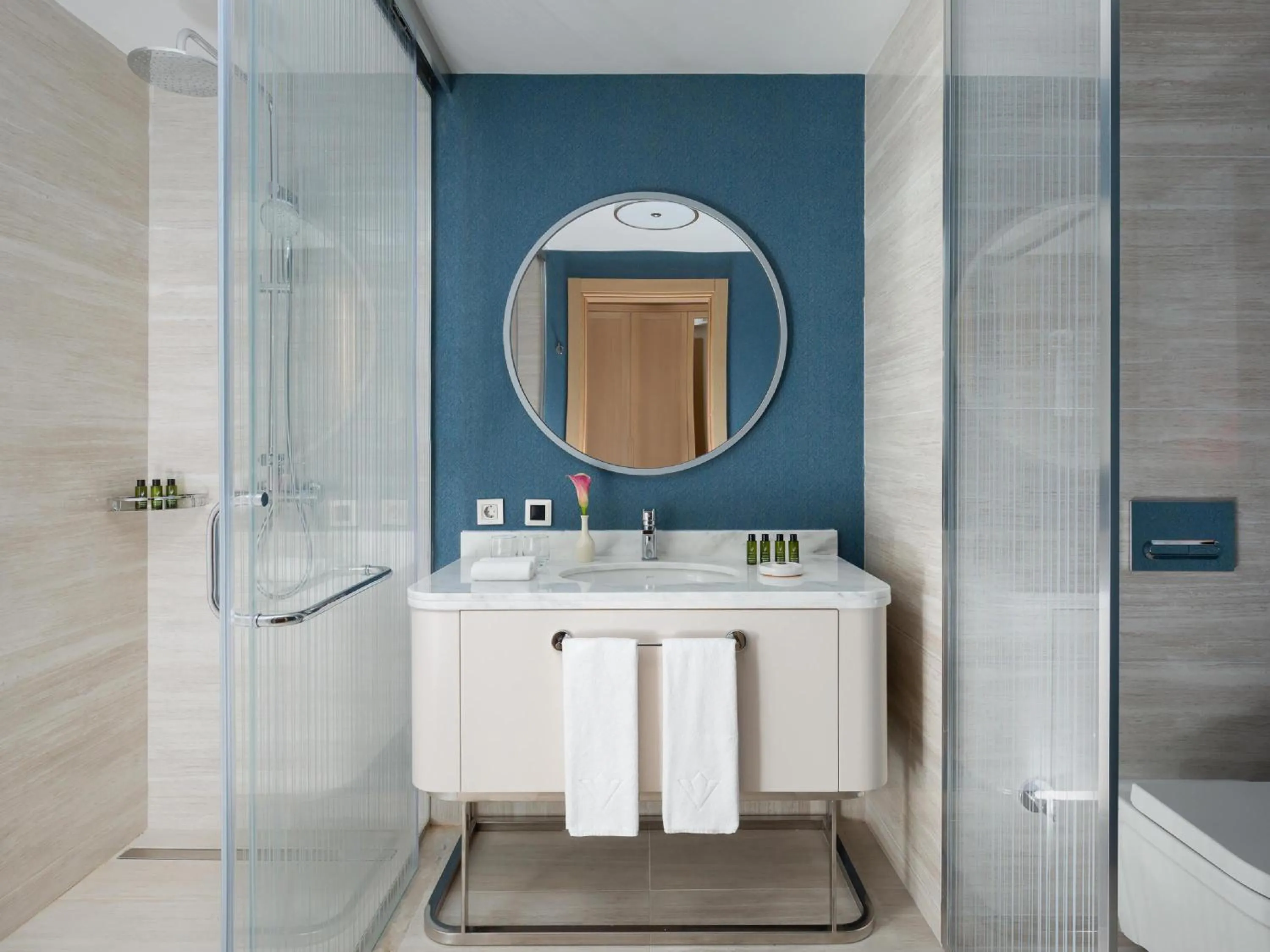 Deluxe Twin Room with Sea View in Rixos Water World Aktau - Theme Park Free Access