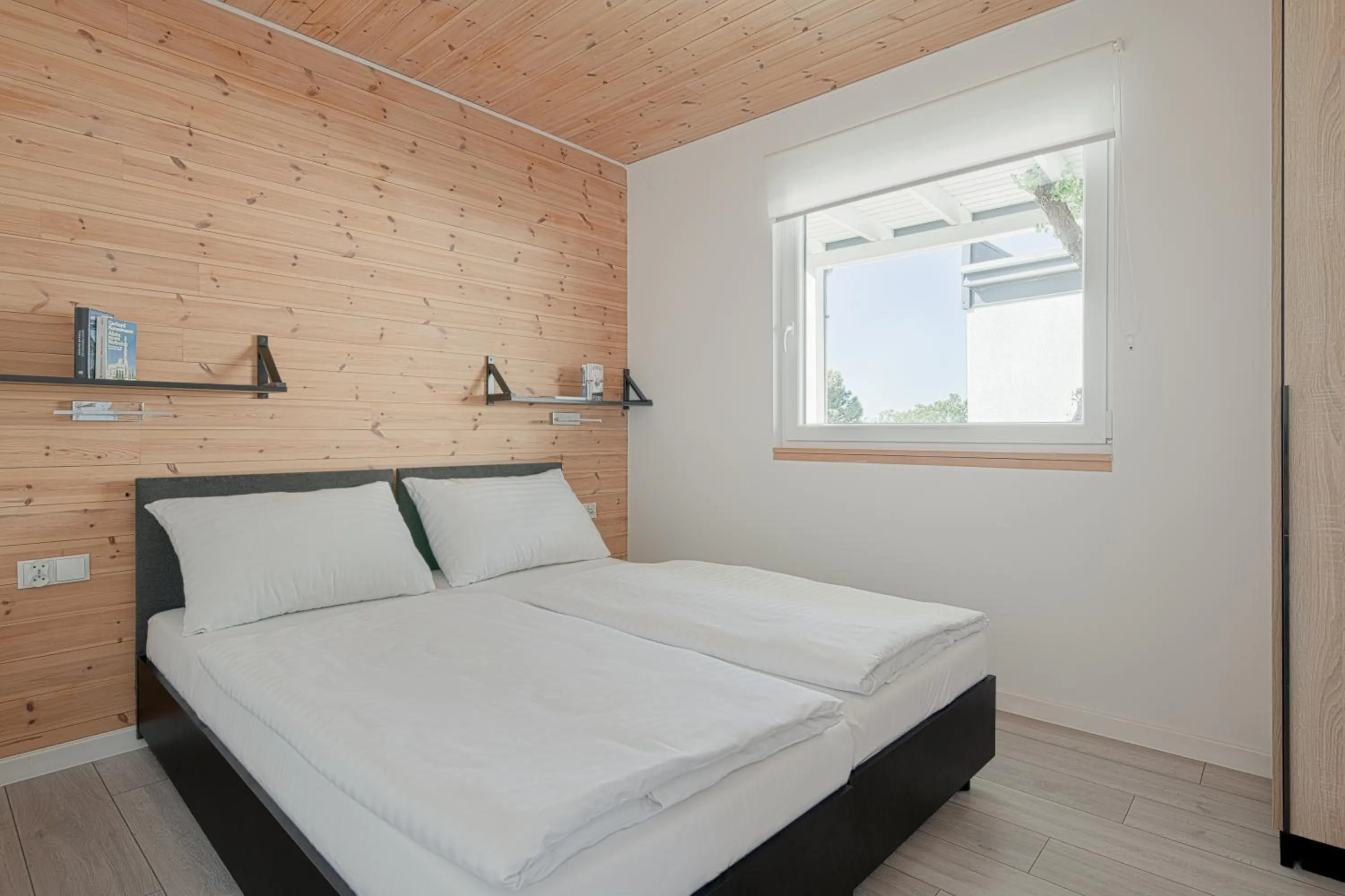 Bedroom, Bed in Elements Camping Selce Mobile homes