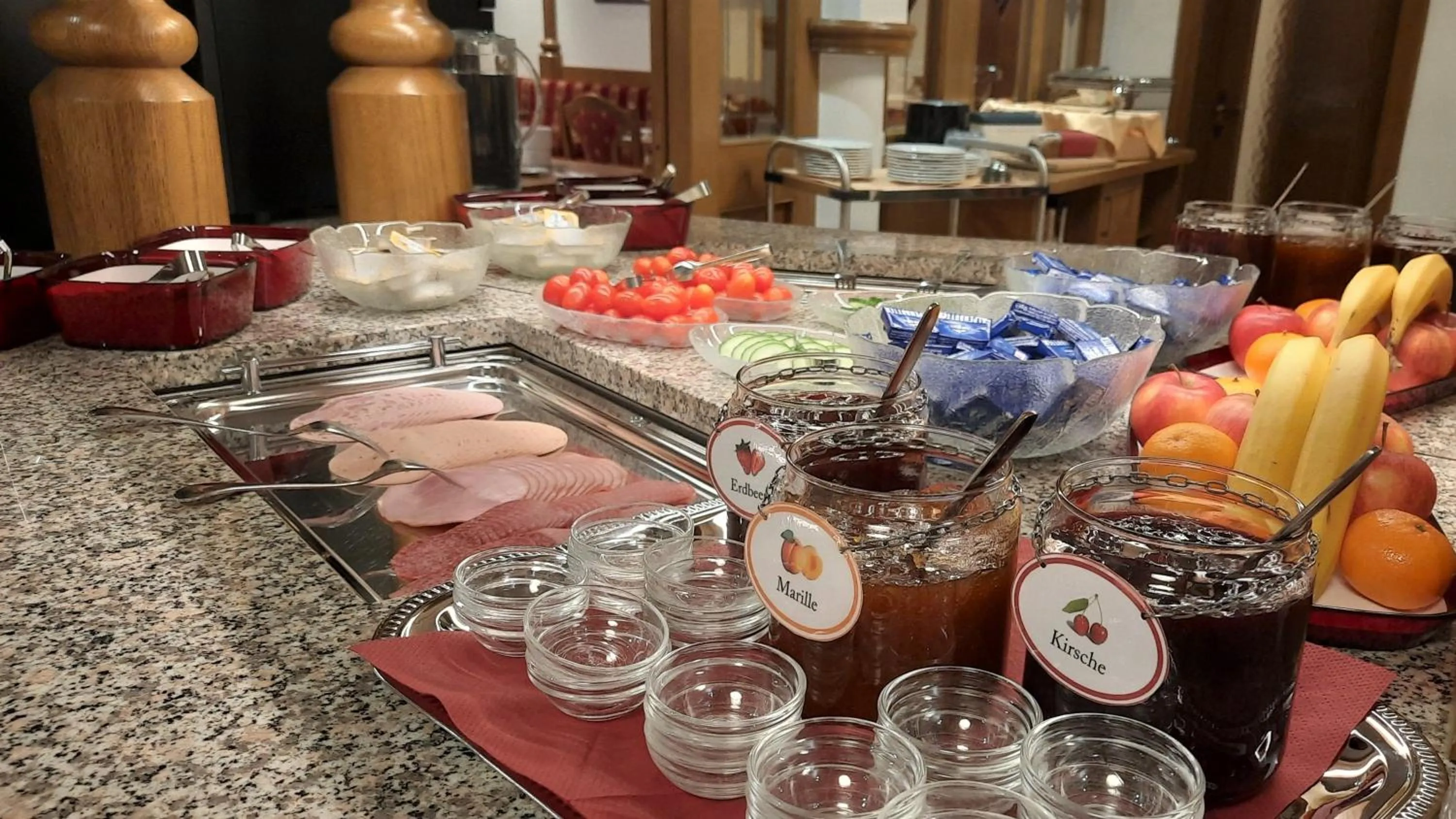 Breakfast in Hotel Garni Belvedere
