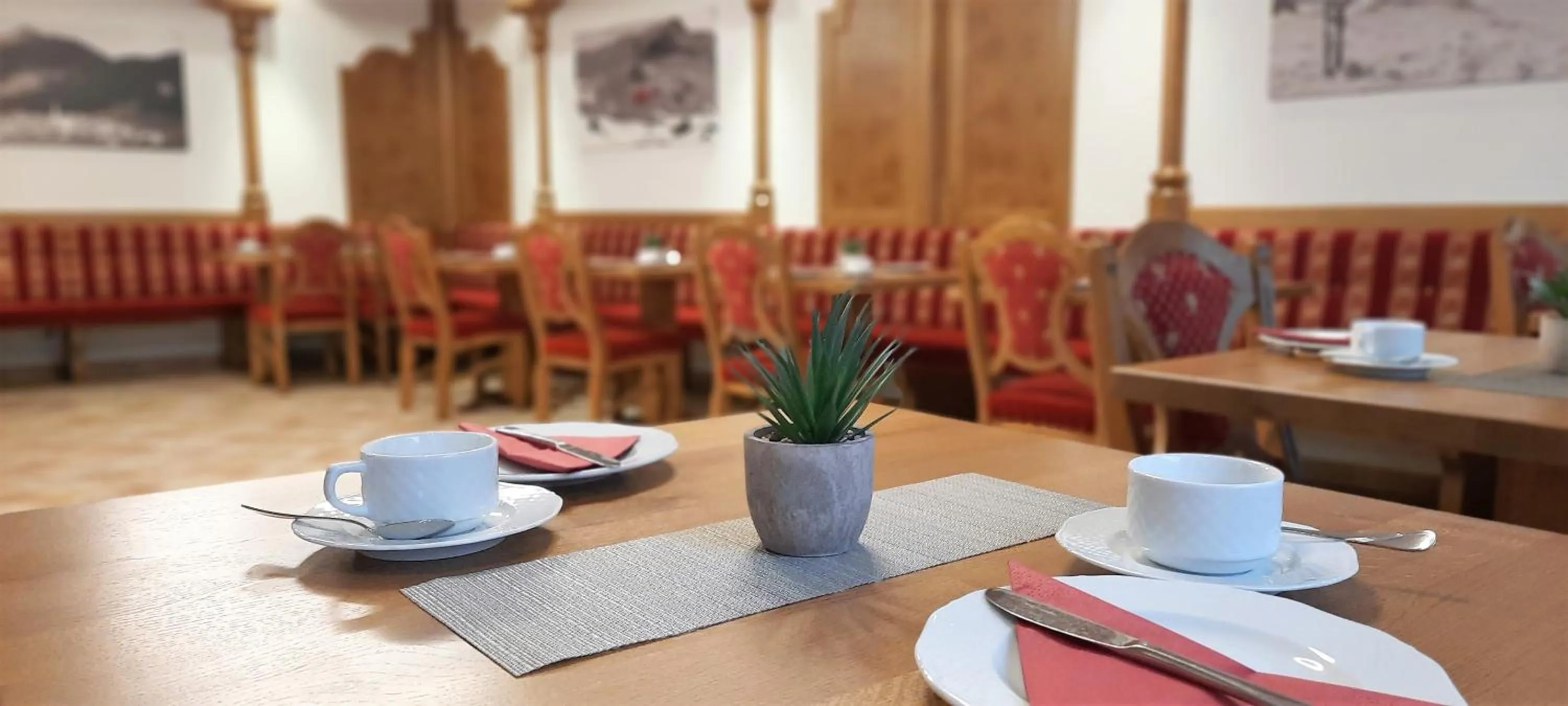 Breakfast in Hotel Garni Belvedere