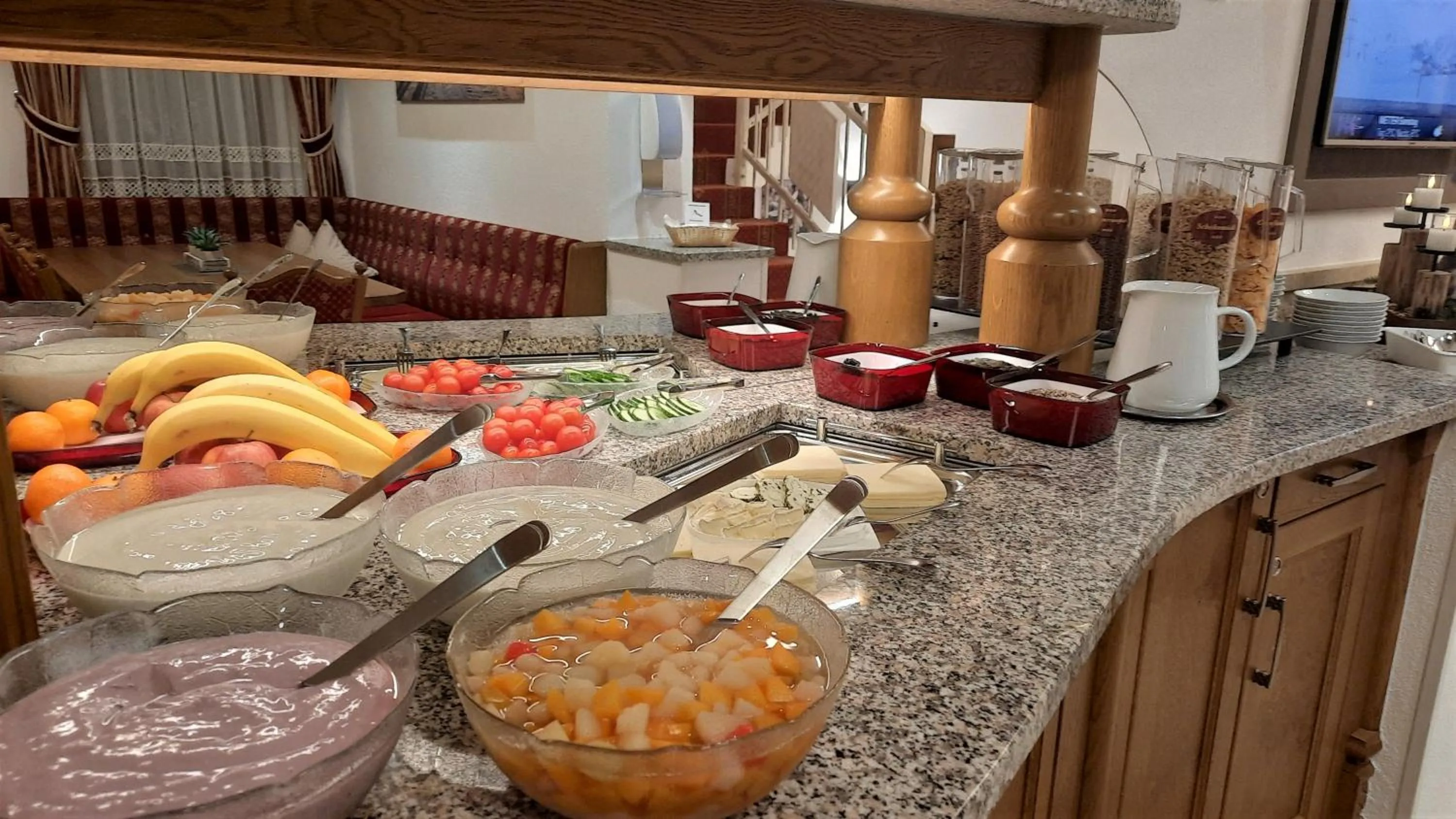Breakfast in Hotel Garni Belvedere