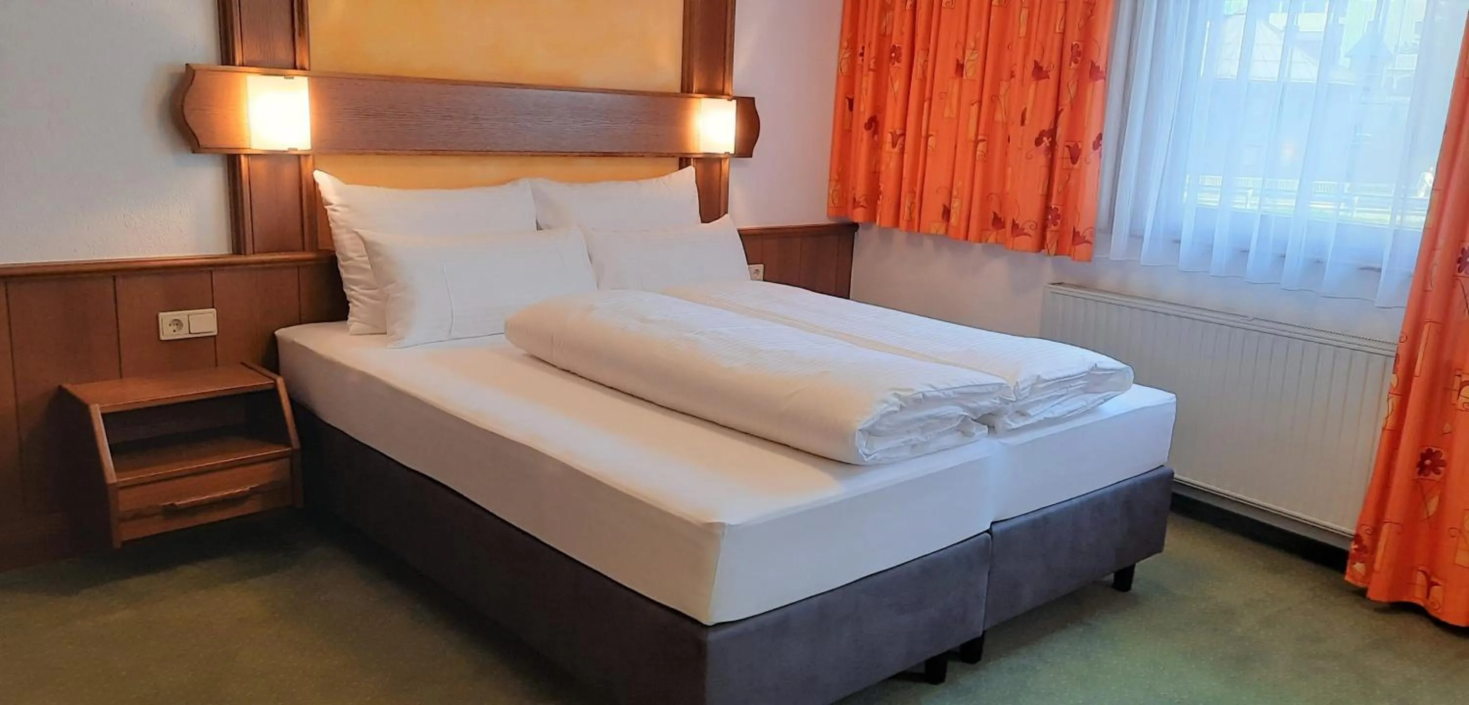 Bed in Hotel Garni Belvedere