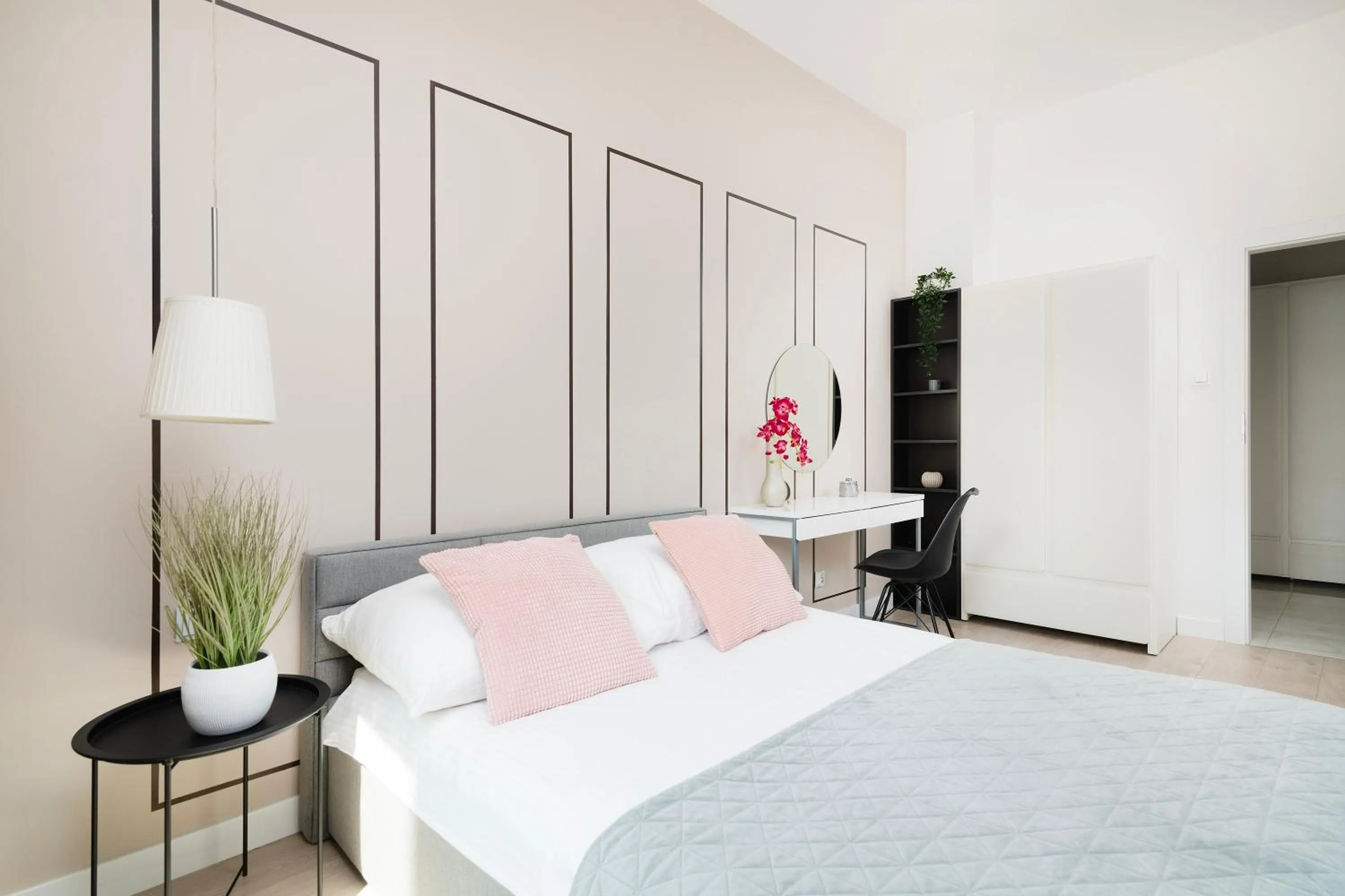 Bed in EASY RENT Apartments - DESIRE