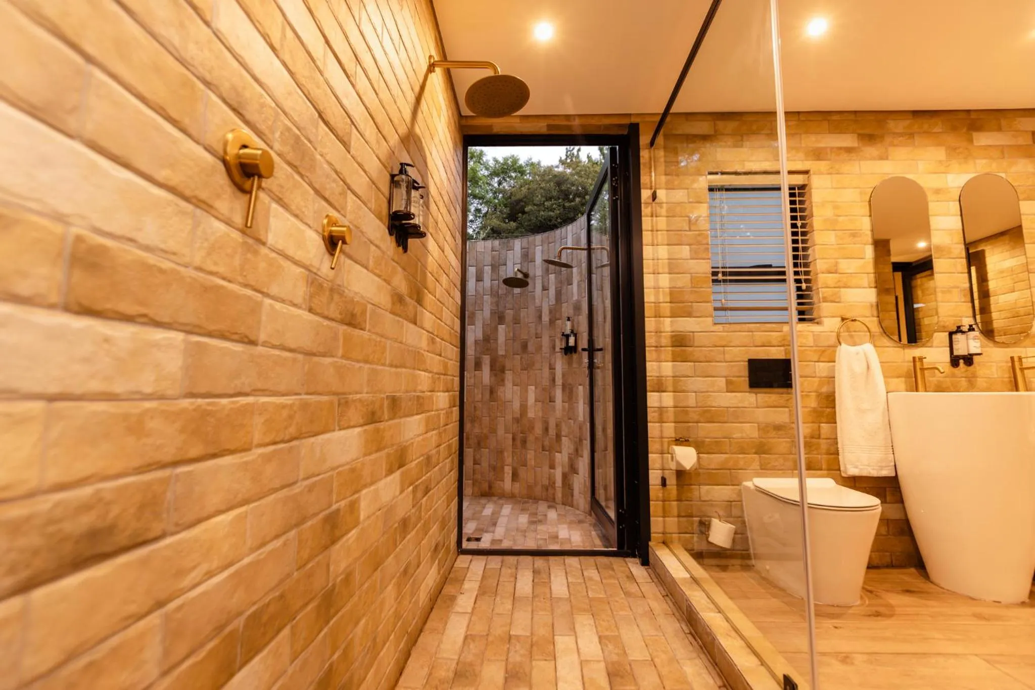 Bathroom in MINT Hotel 84 on Katherine