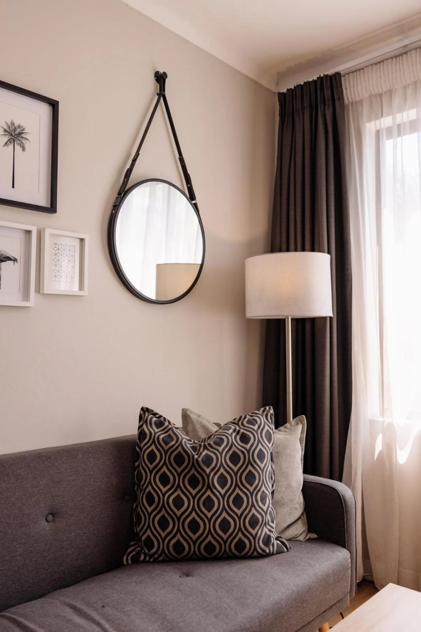 Seating area in MINT Hotel 84 on Katherine