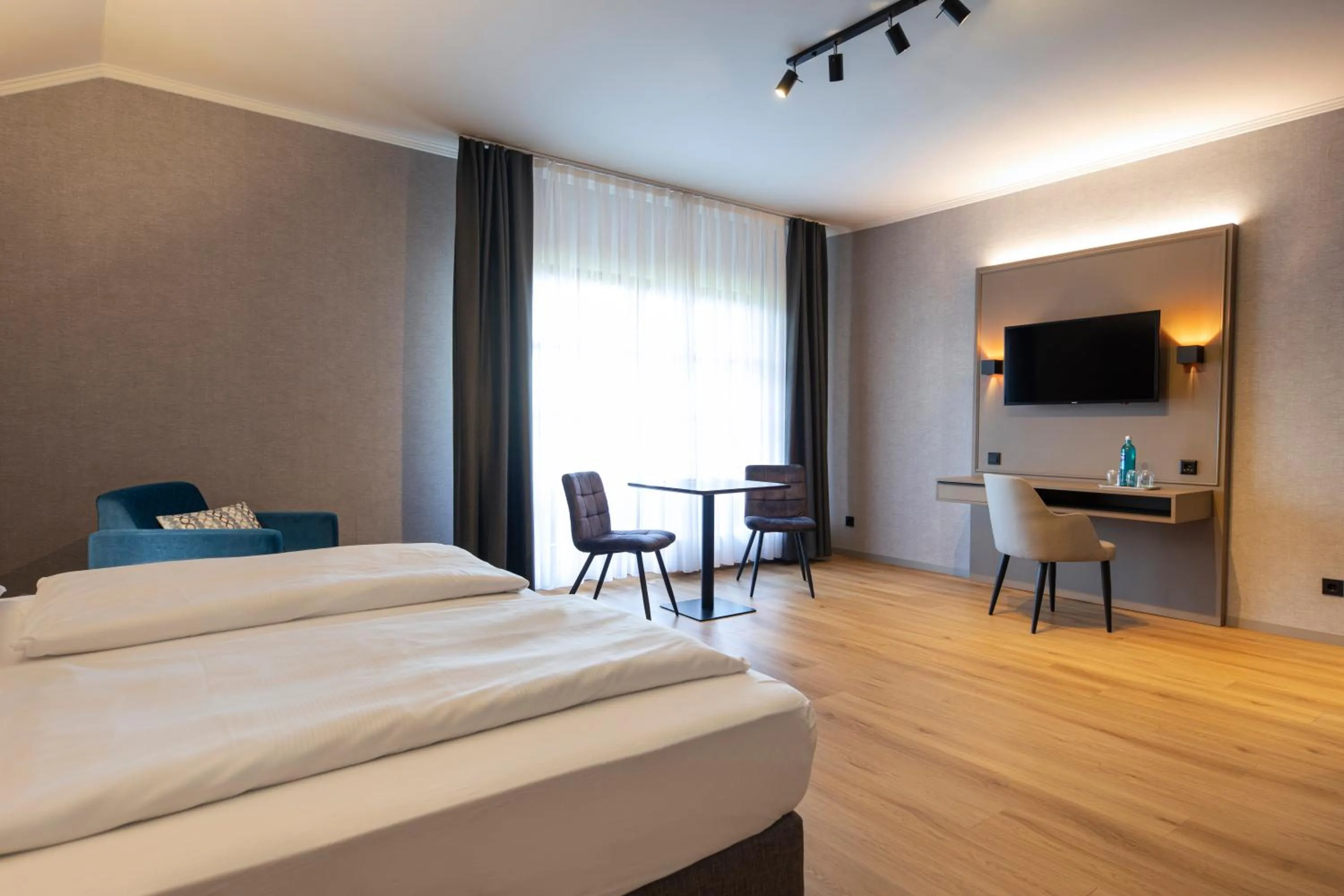 Photo of the whole room, Bed in Michel Hotel Waldkirchen am Badepark